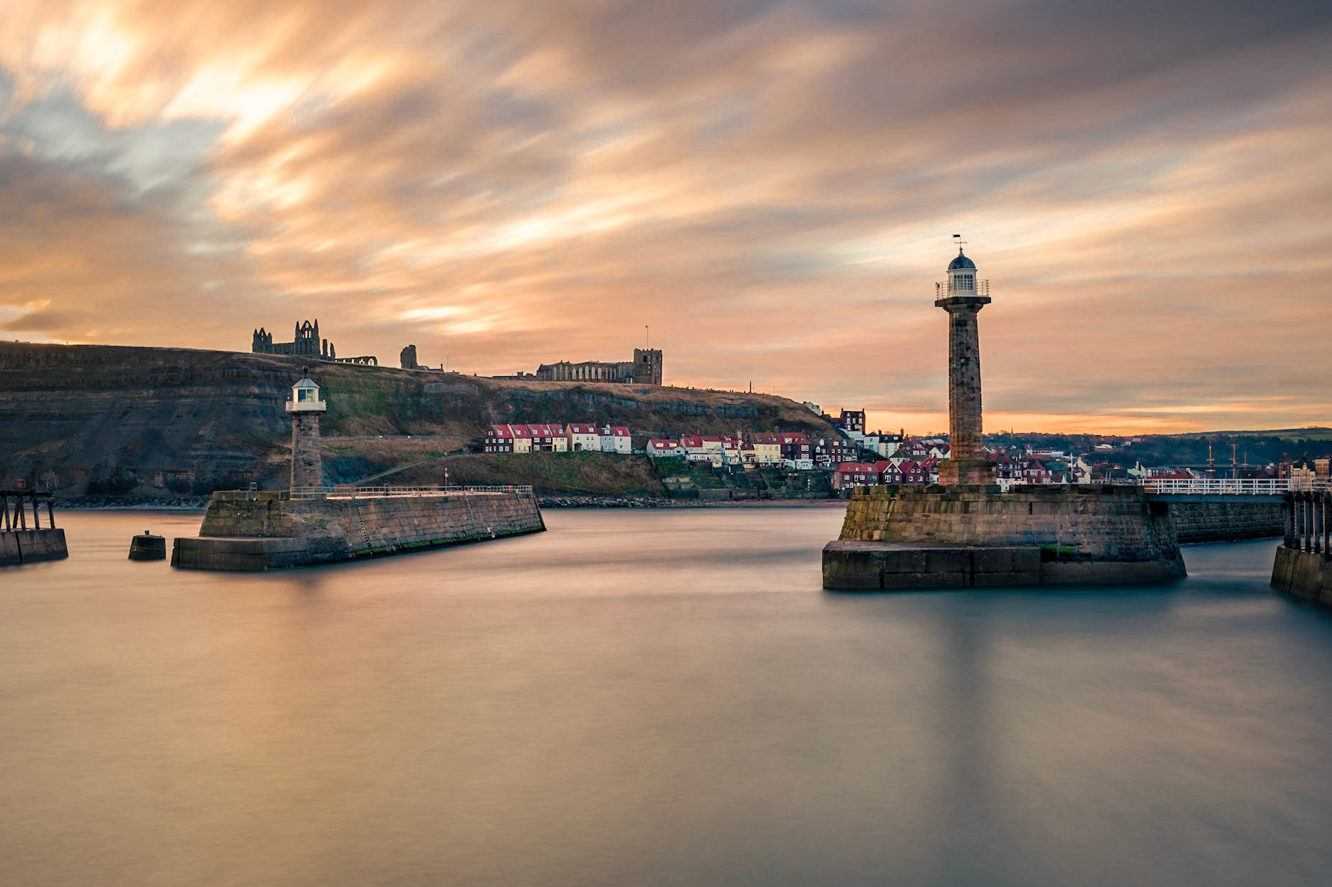 Long exposure at 30 seconds and the clouds show how strong the wind was that morning.