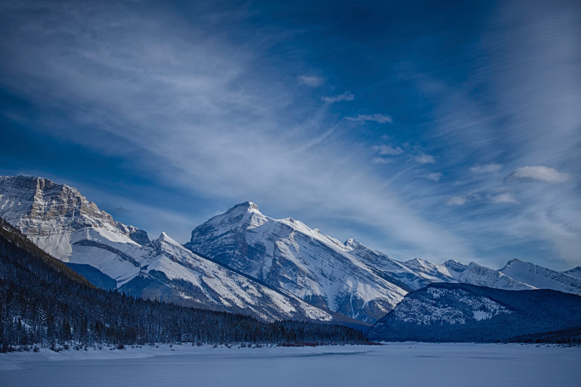 Alberta Winter, Spray lakes