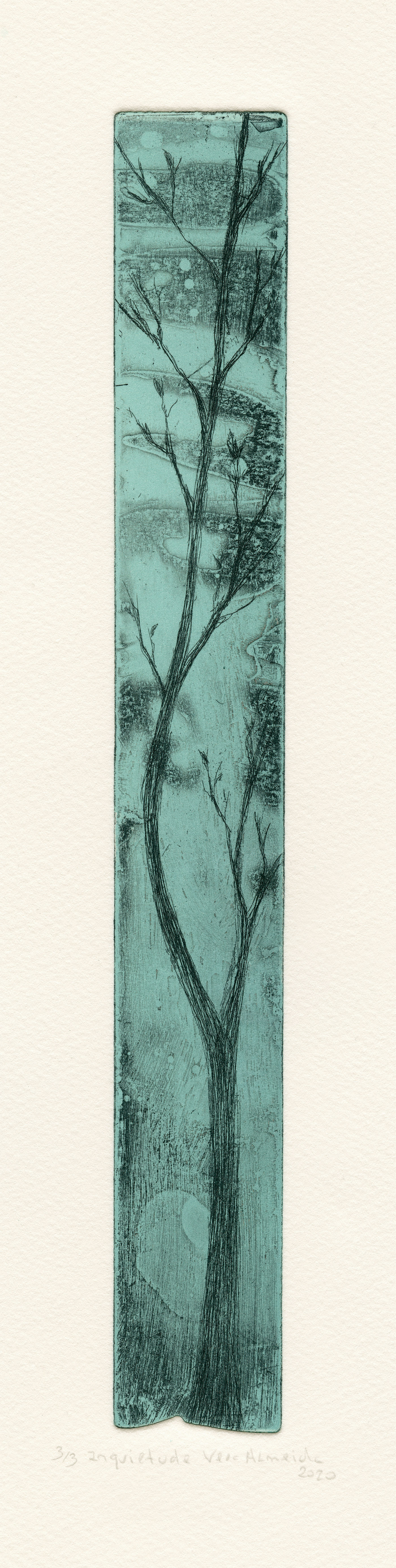 Slim vertical tree trunk in gree-blue by Vera Almeida