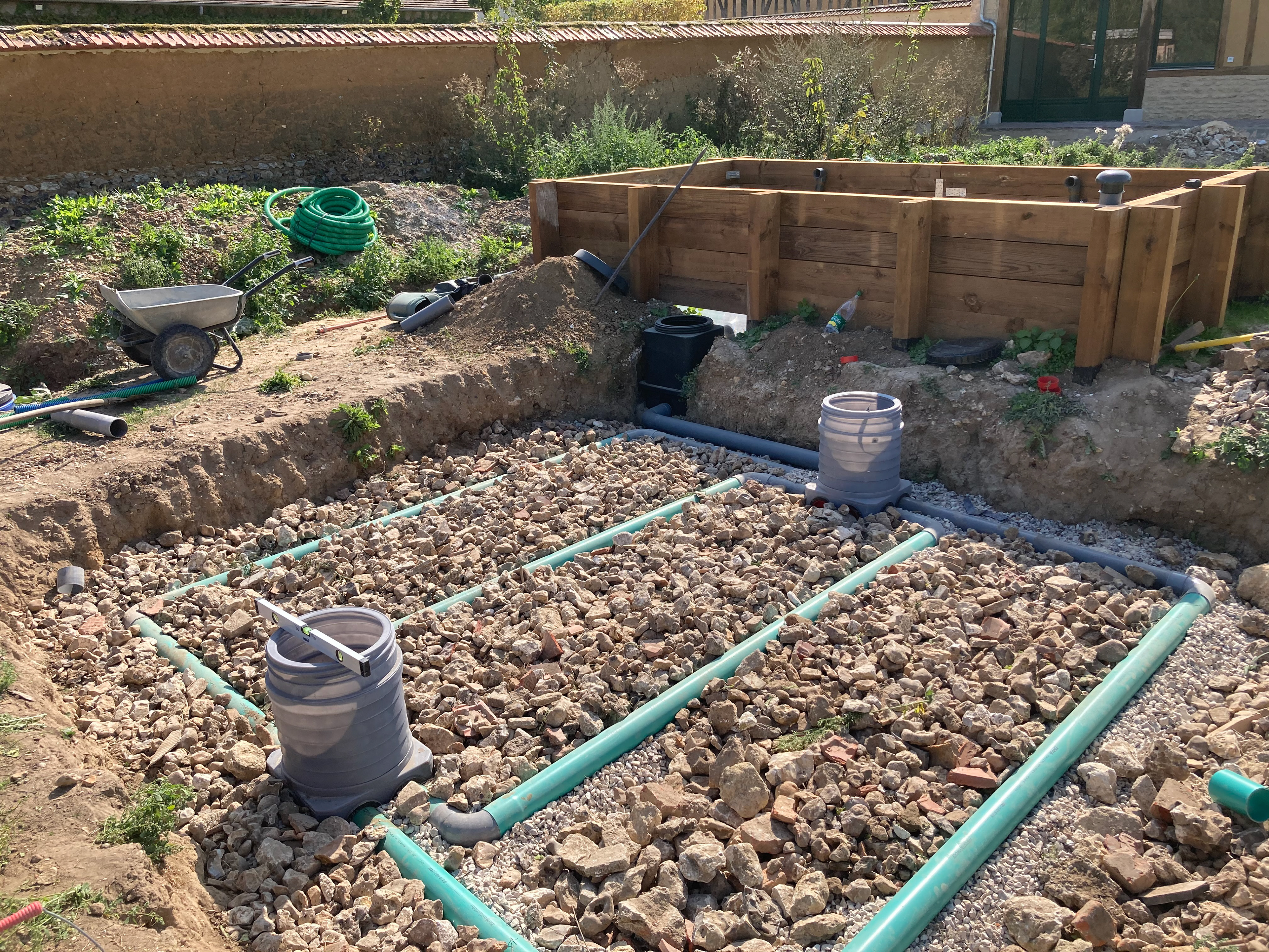 Drainage network installation