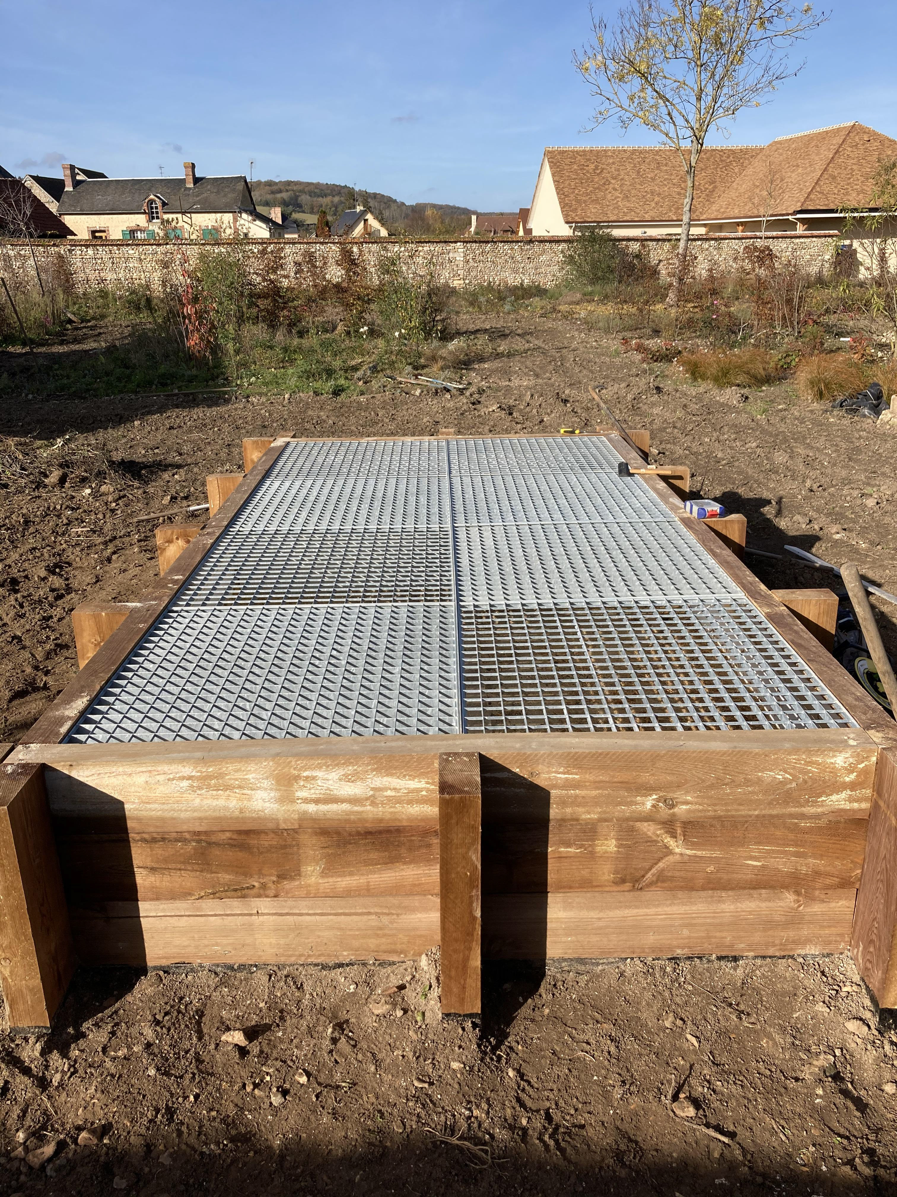 Support grid installation