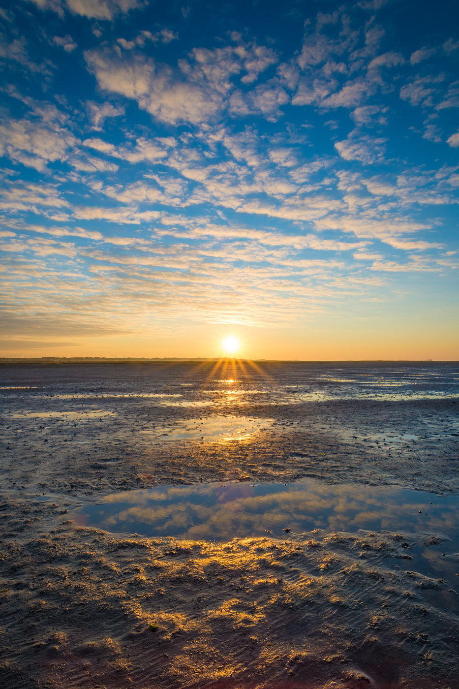 Sonnenaufgang am Wattenmeer