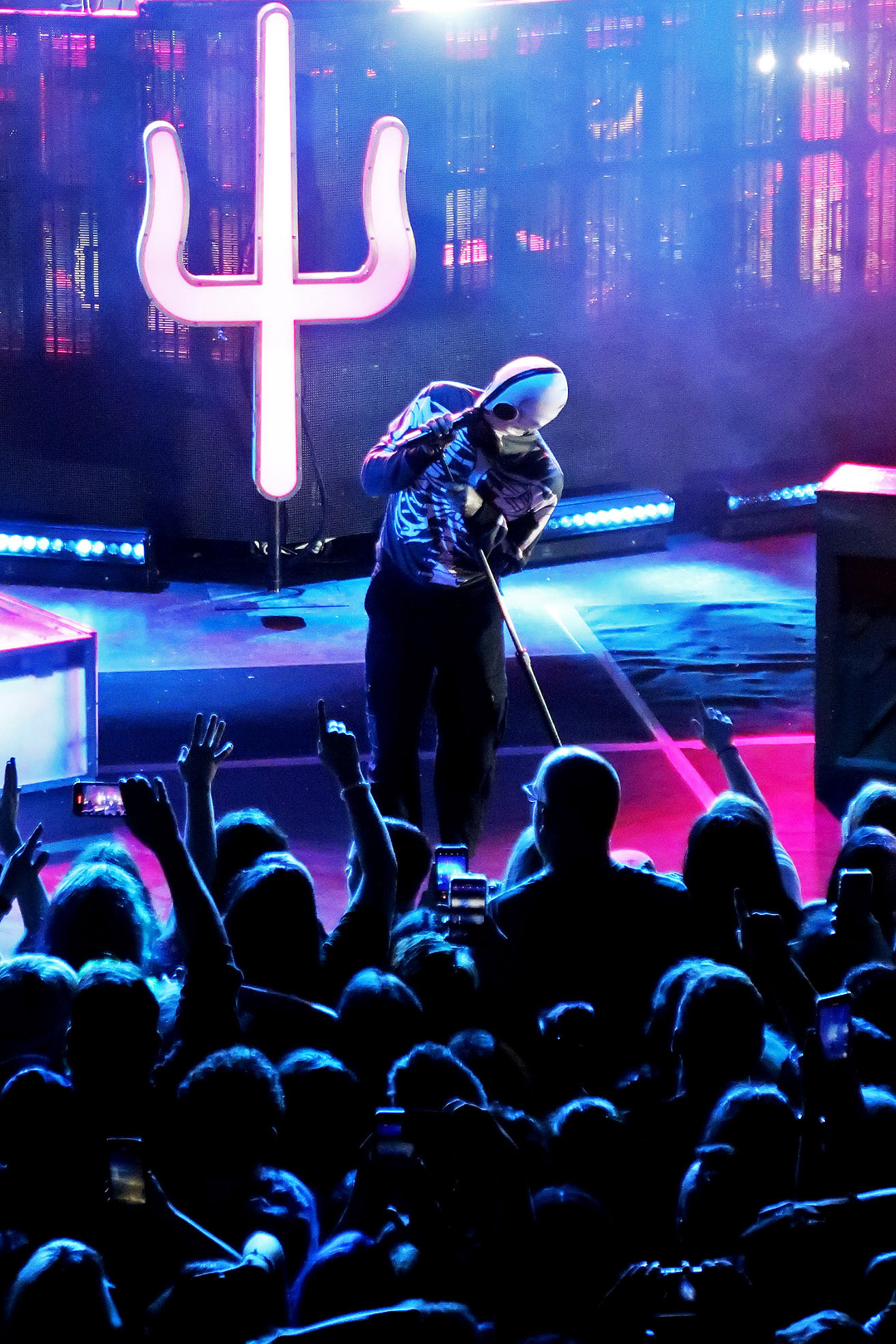 twenty one pilots at shepherd's bush empire