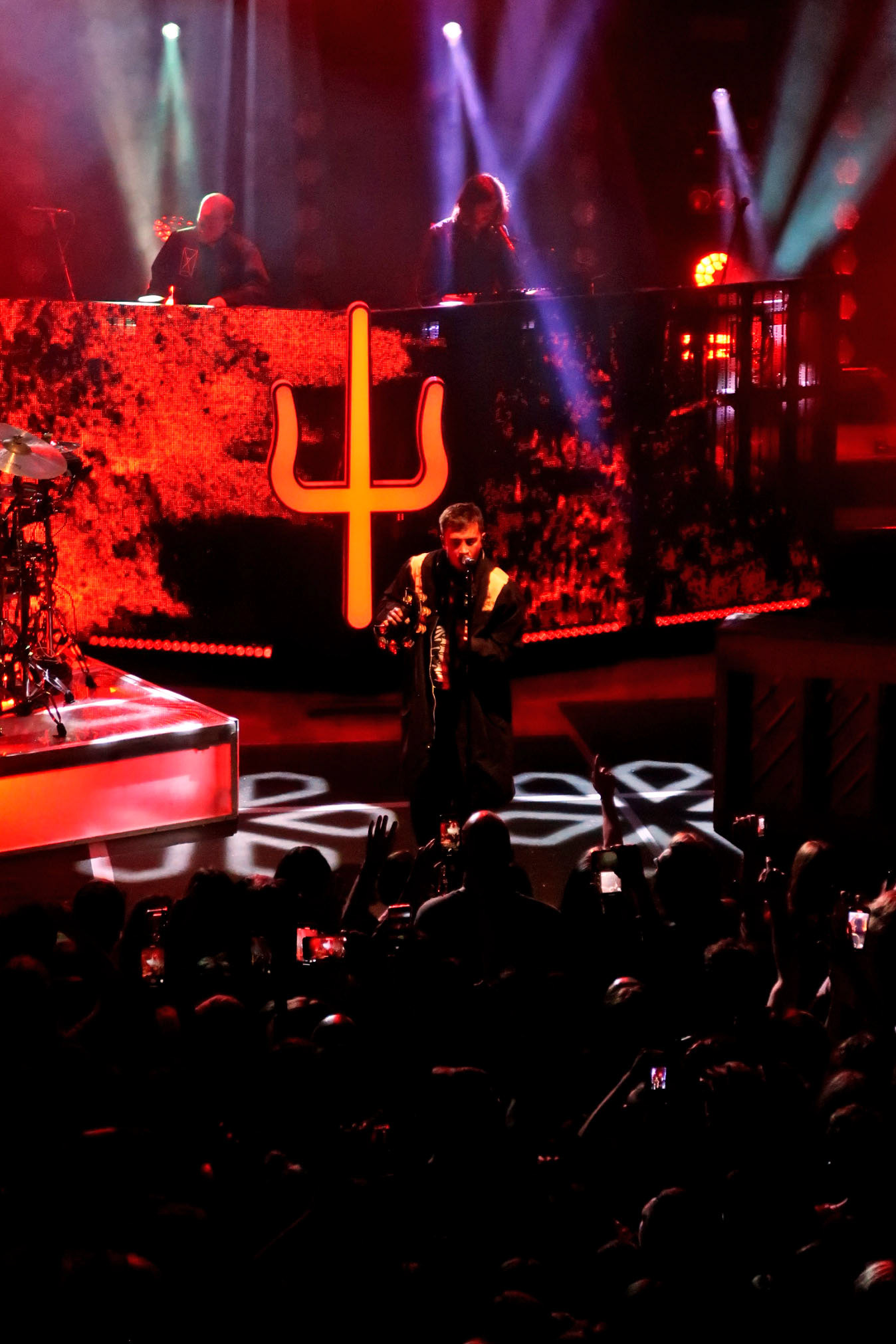 twenty one pilots at shepherd's bush empire