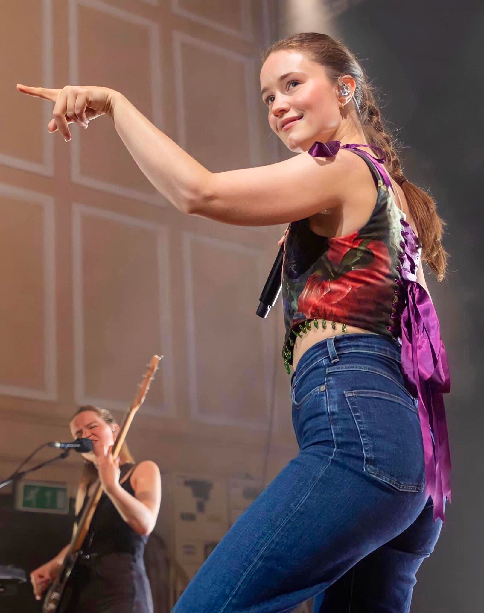 Sigrid - < Mixed >