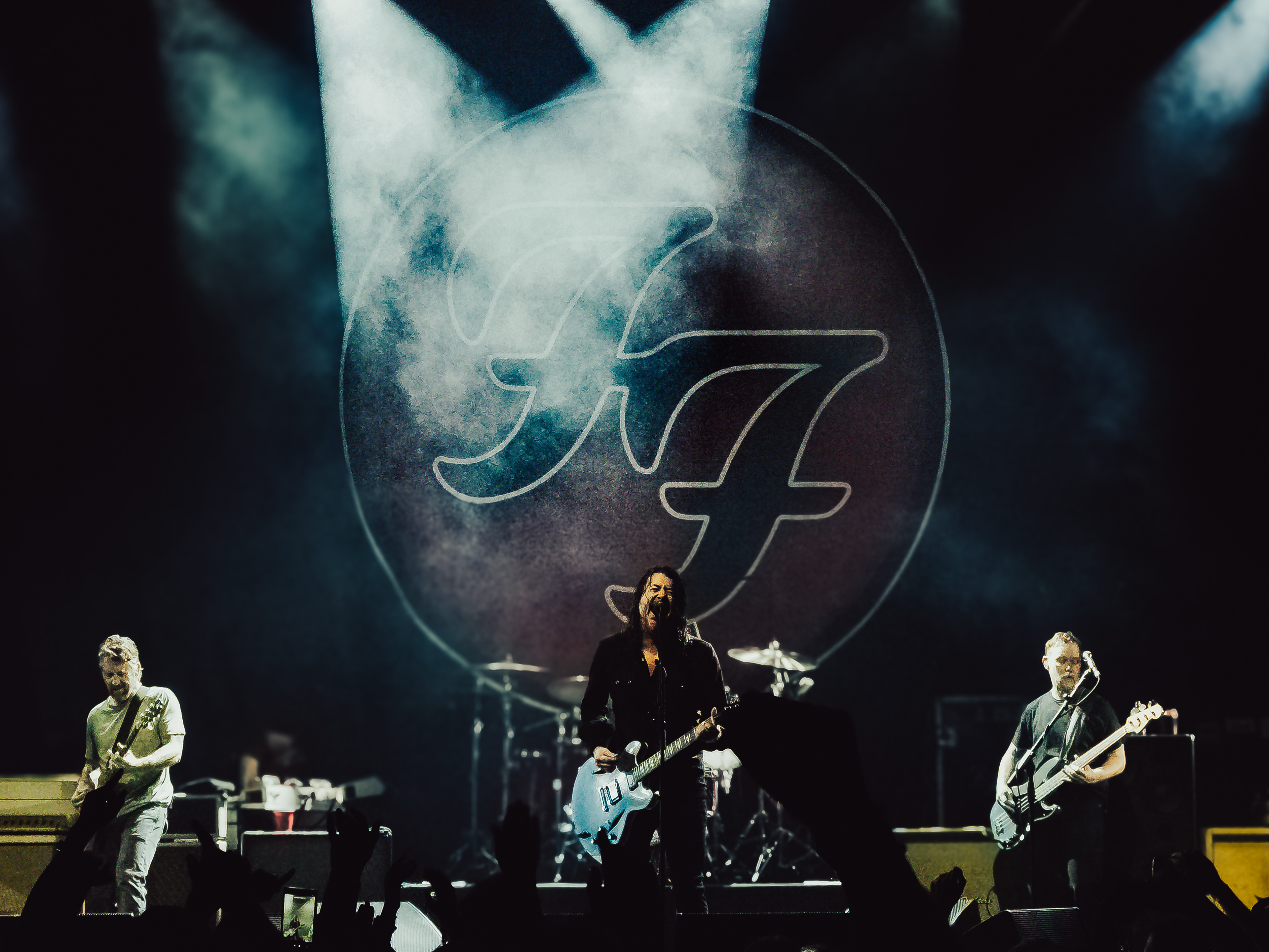 FOO FIGHTERS