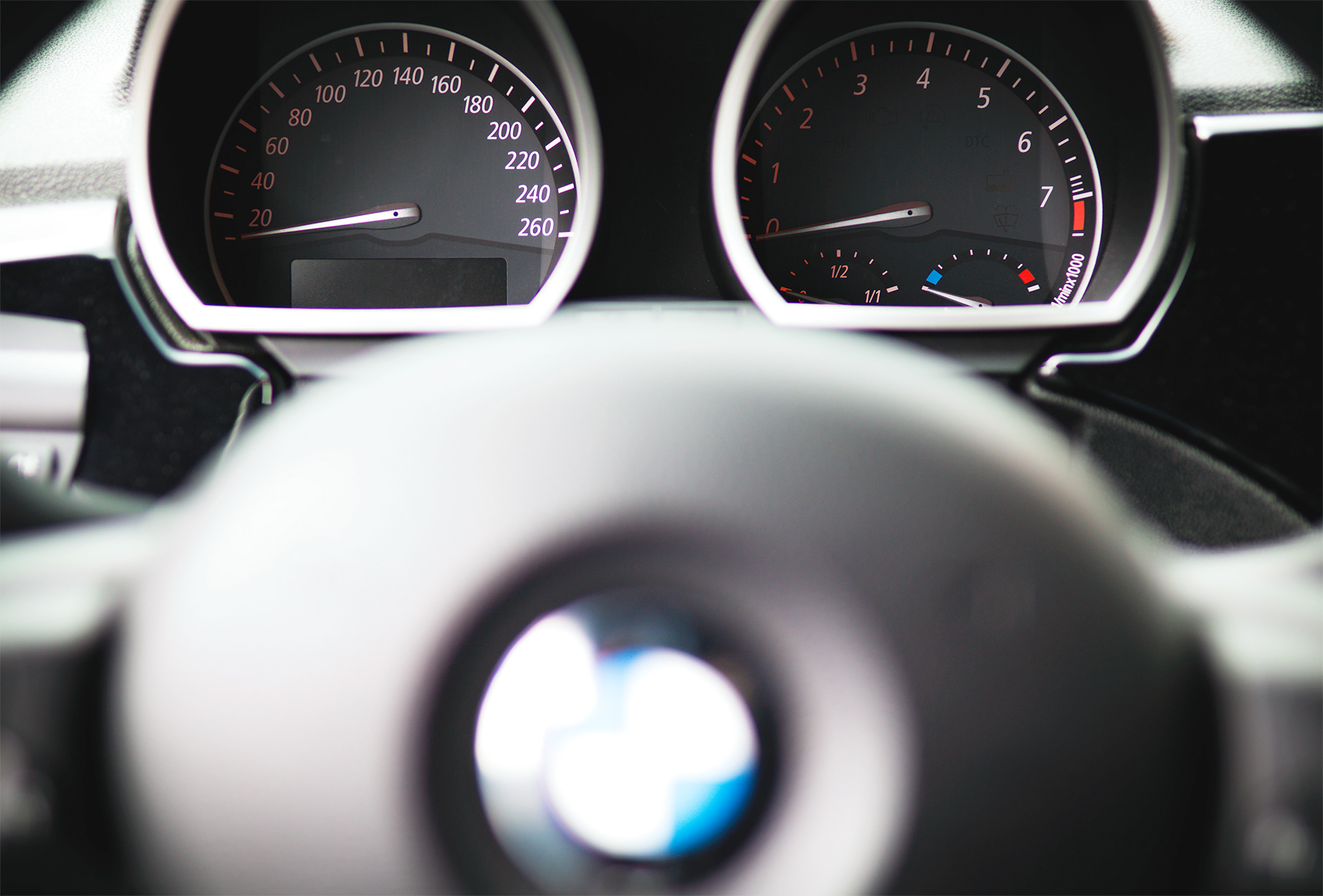 BMW Z4 E86 Coupé, Cockpit, Roman Domes