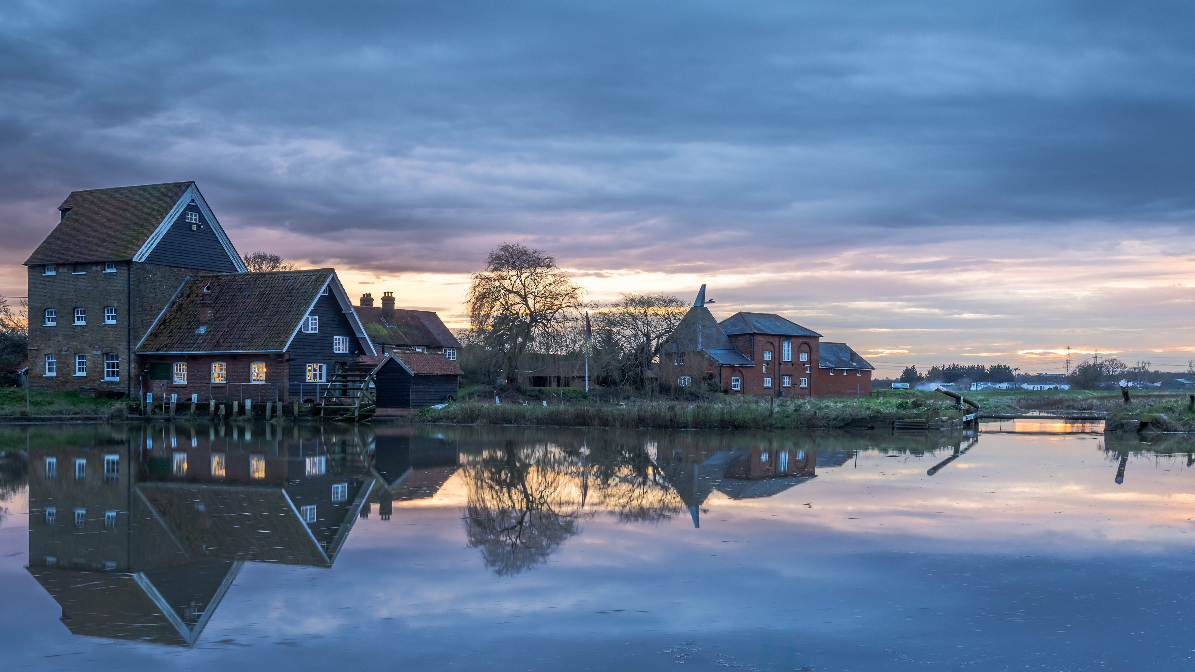 Sunset at Battlesbridge, Essex, 2024