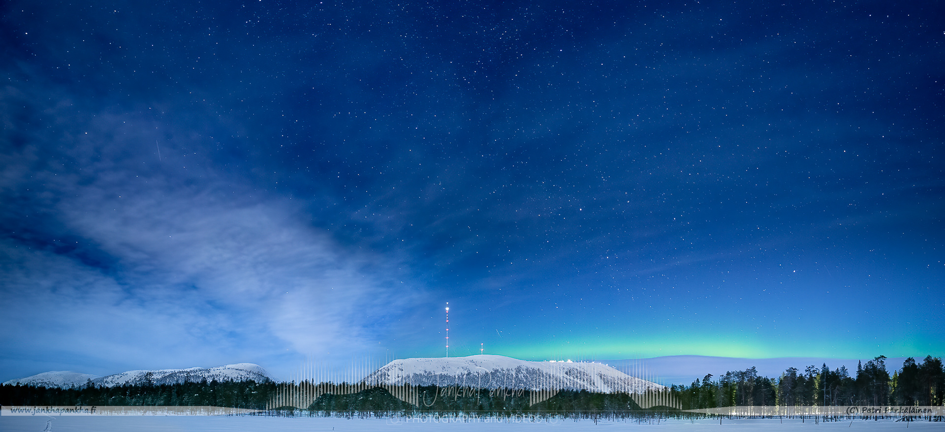 Aurora borealis over the Pyhätunturi fell in Kemijärvi, Finland.