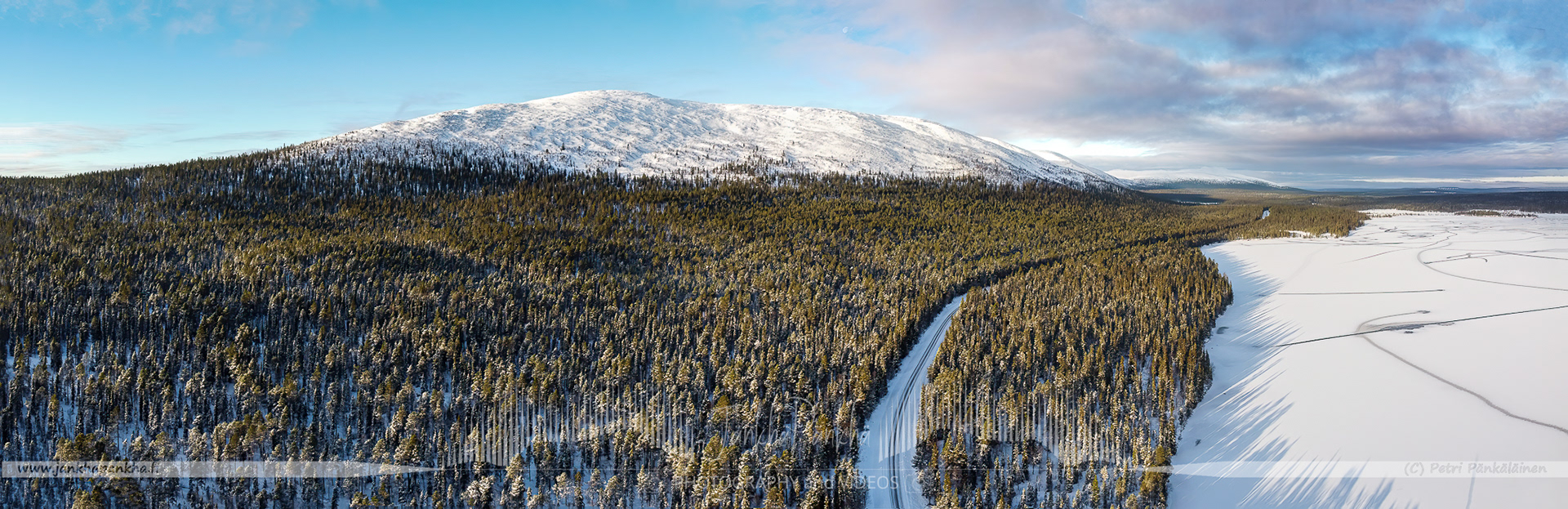 The Lommoltunturi fell from the lake Pallasjärvi in autumn 2023.