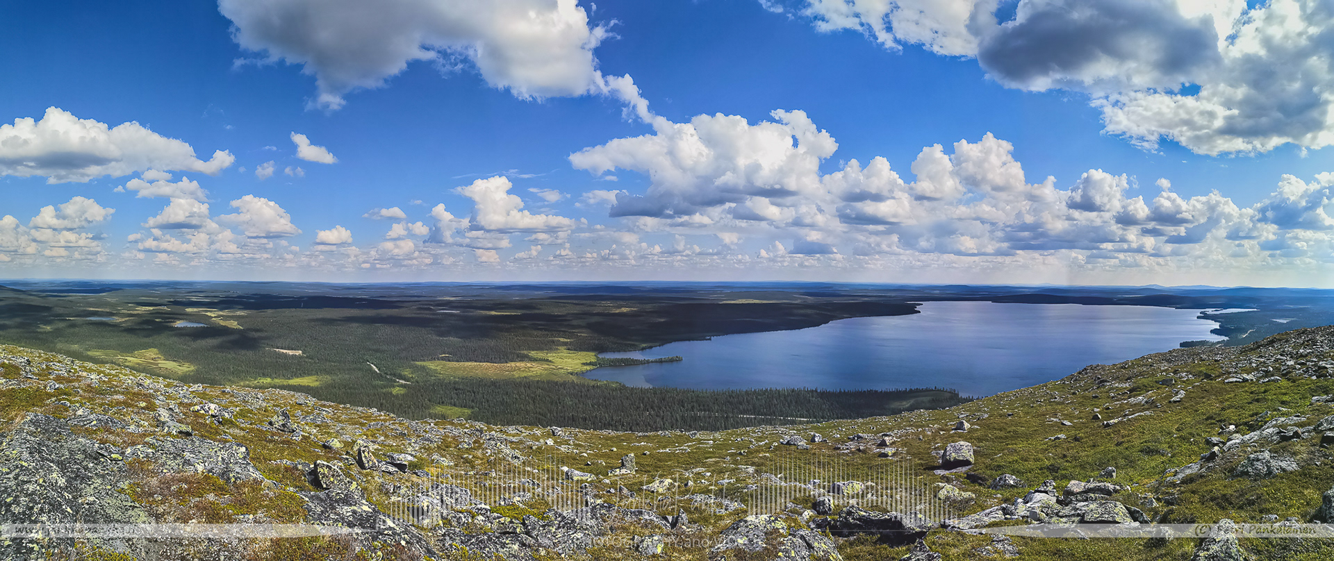 A beautiful landscape from the Palkaskero towards the lake Pallasjärvi.