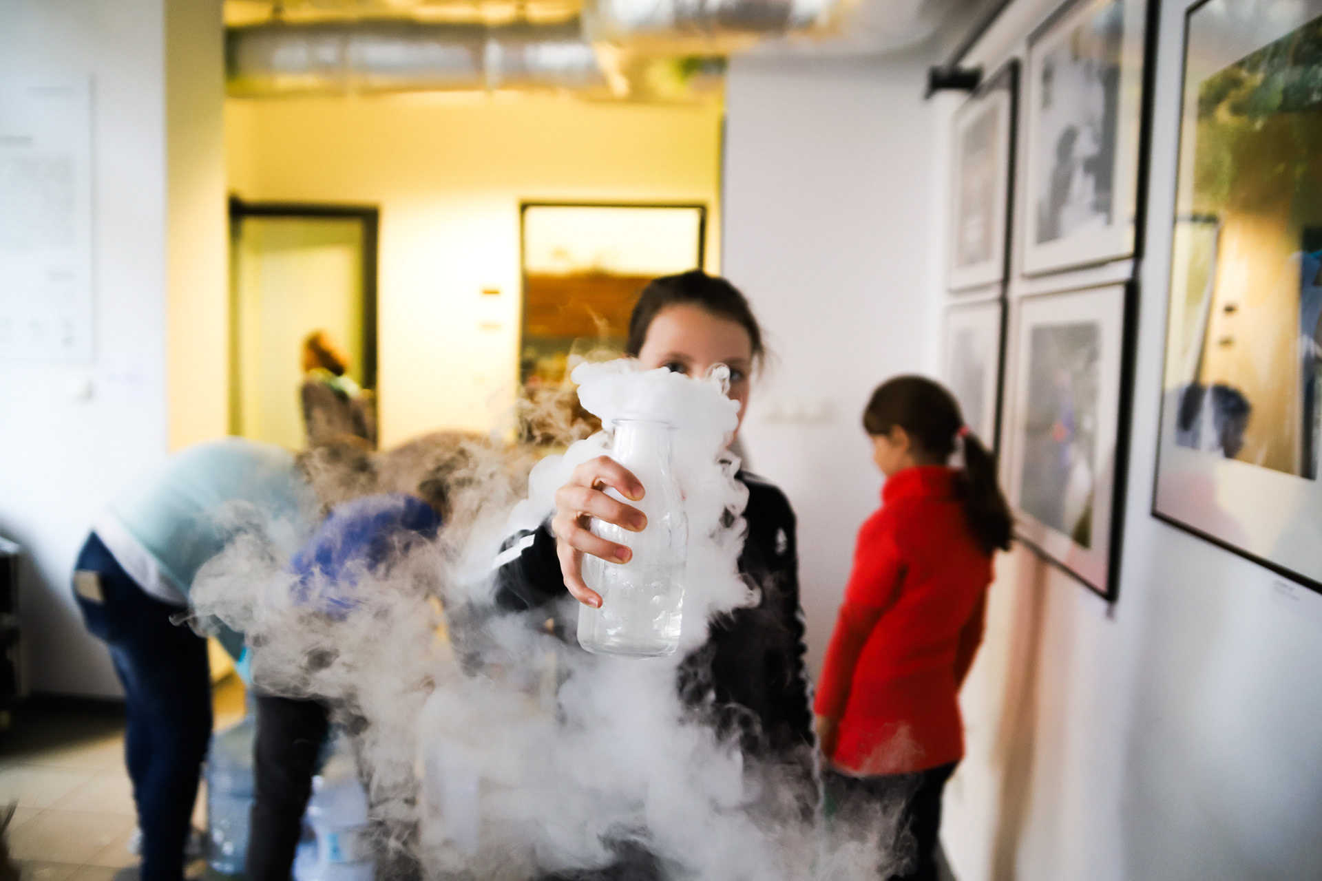 Kids Design Space, Krzywy Komin