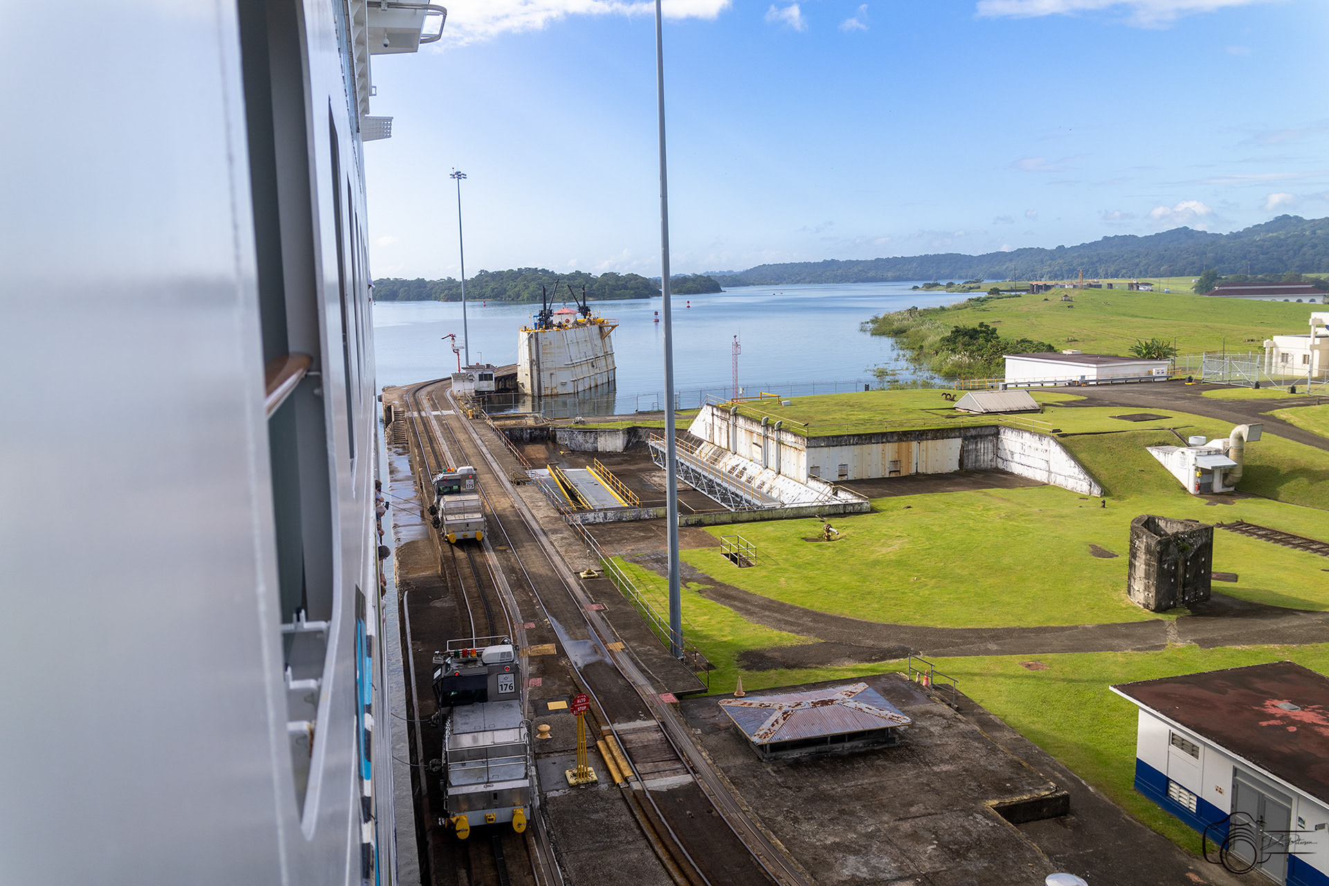 Mules, Ship Clearance, Exiting Gatun Locks Chamber 3