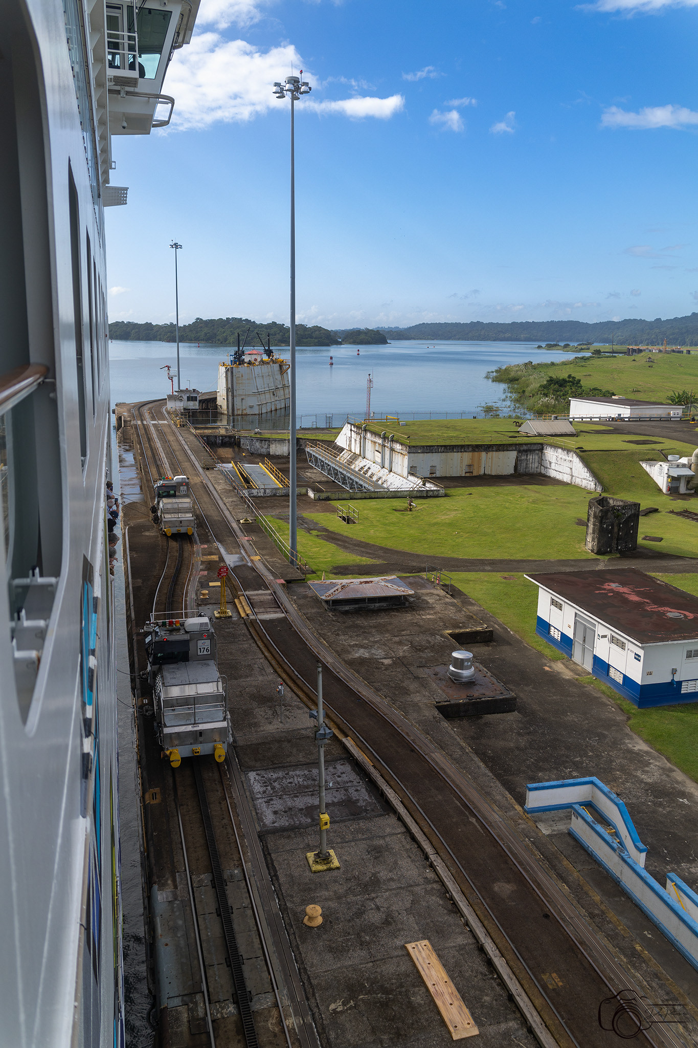 Mules and Ship Clearance