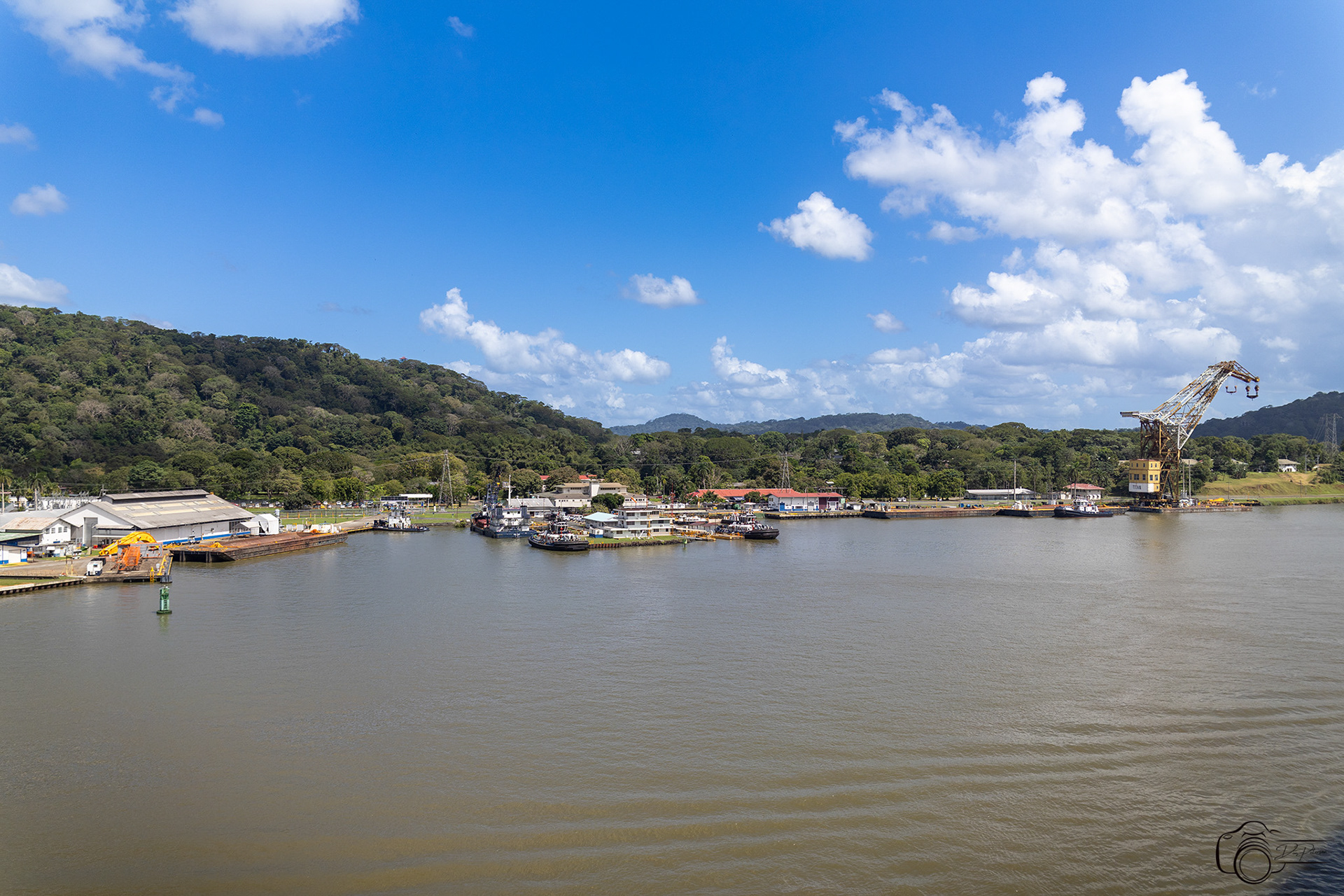 Gamboa Reach Dredging Equipment