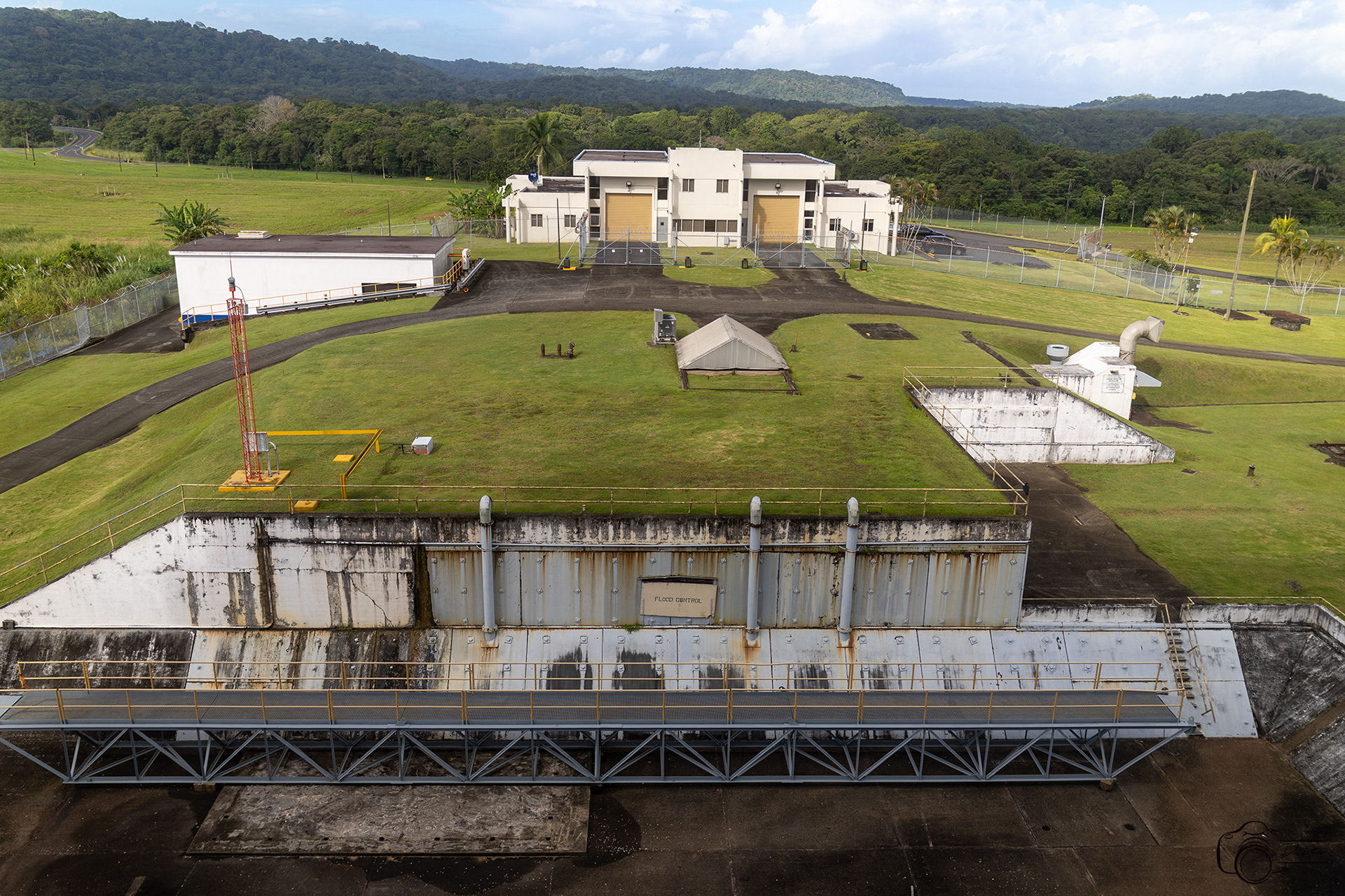Gatun Locks Canal Facilities