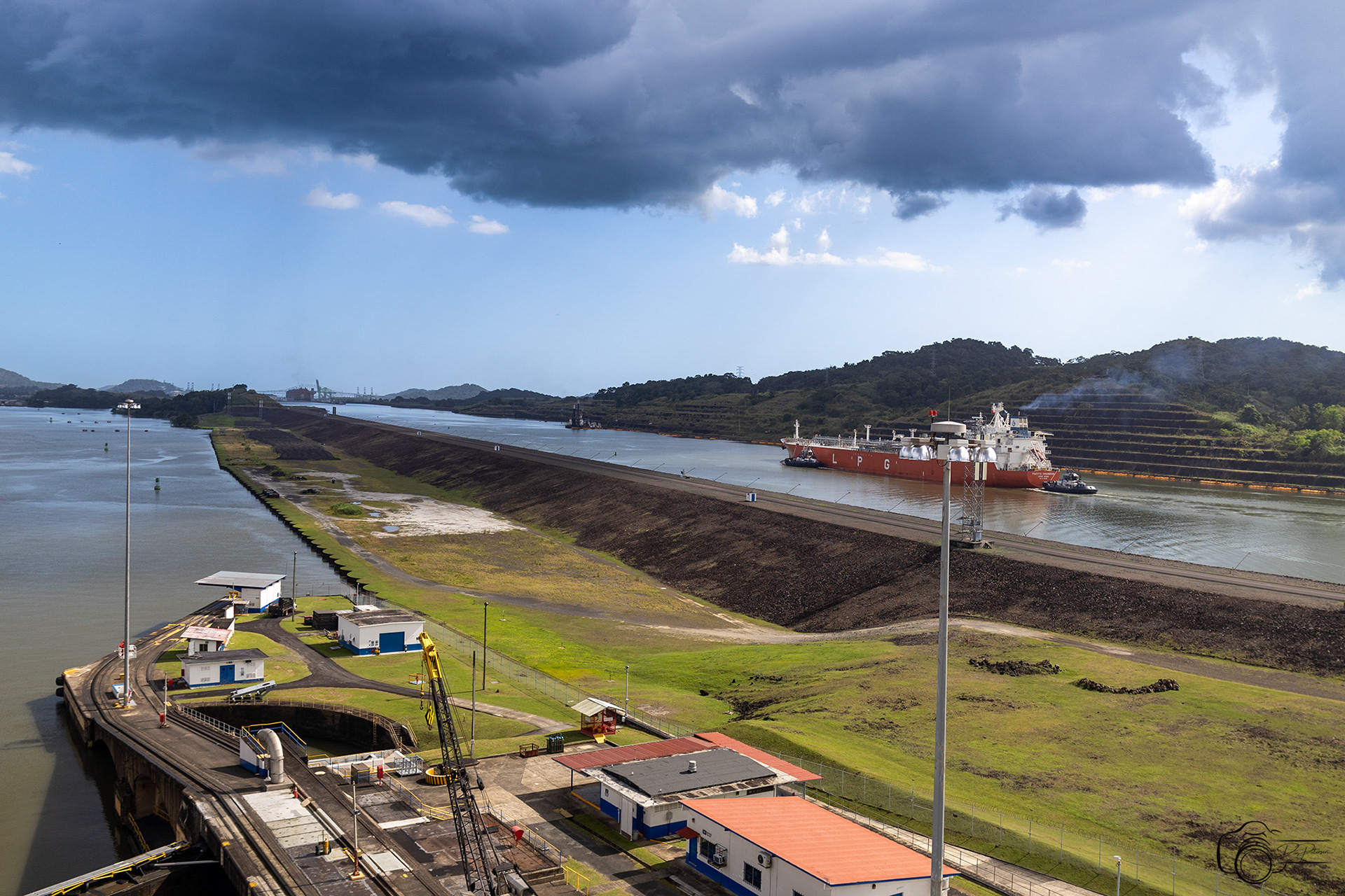 Pedro Miguel Locks with view of Cocoli Locks