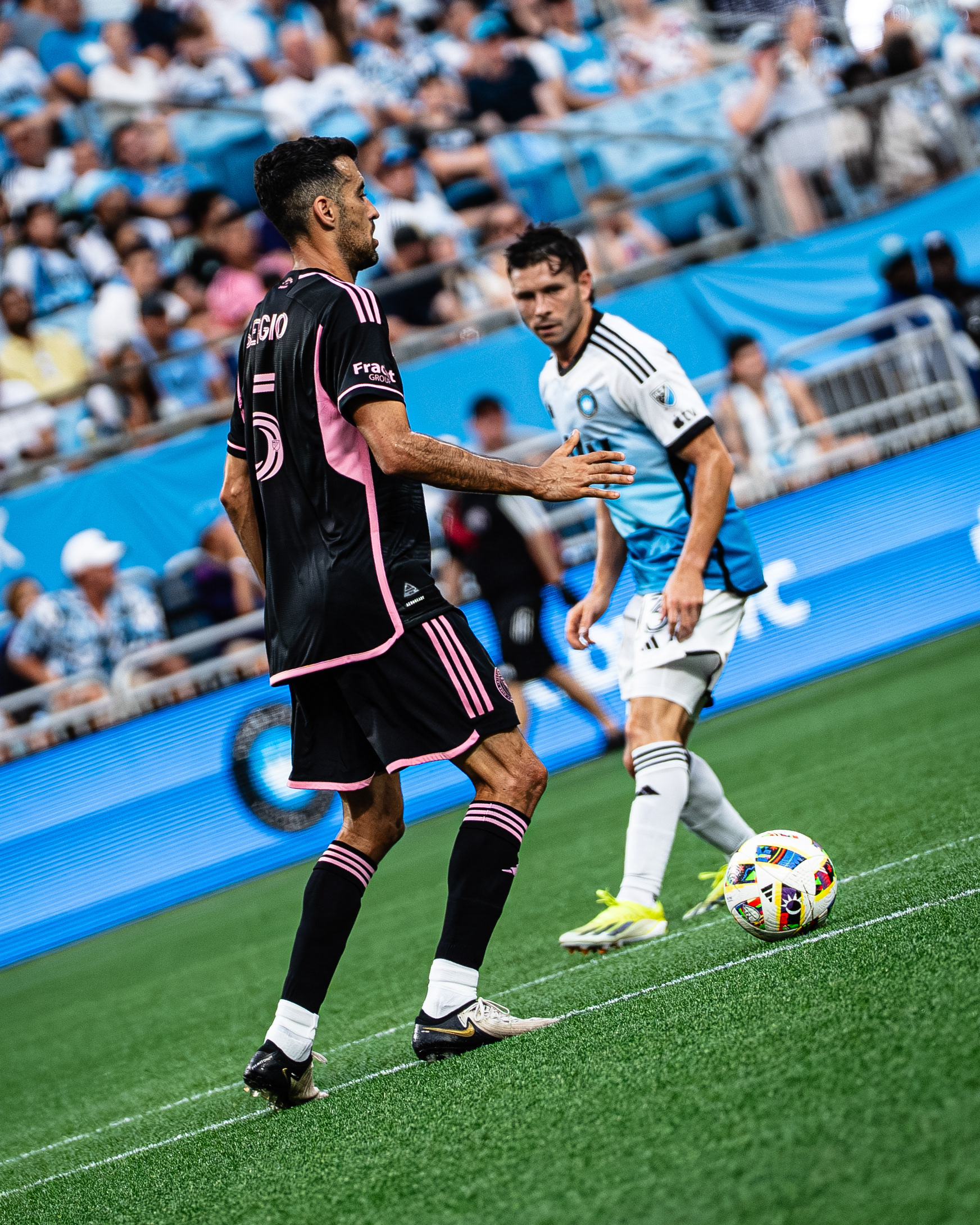 Sergio Busquets in action for Inter Miami. © AndyMaxPhotography. All rights reserved.