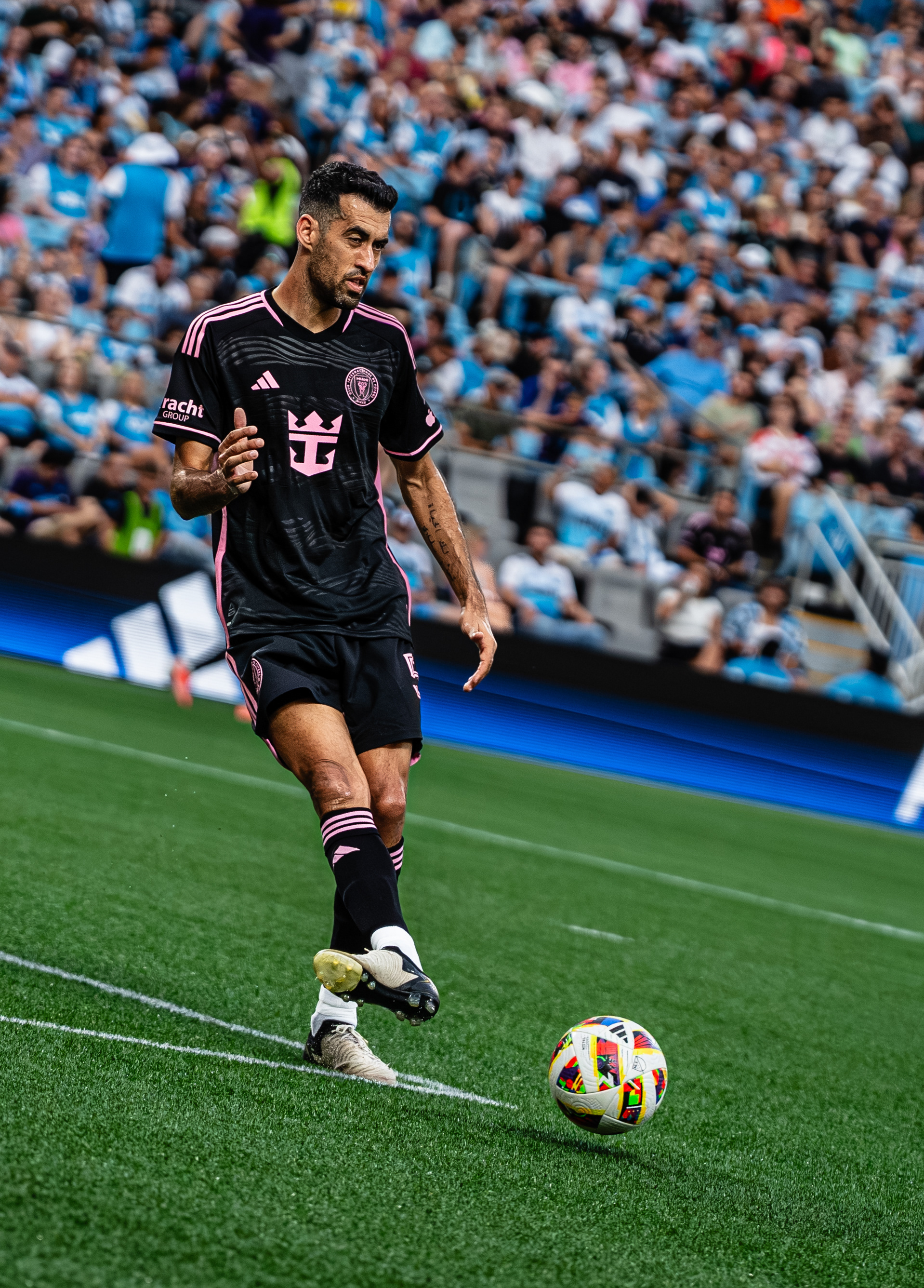 Sergio Busquets in action for Inter Miami. © AndyMaxPhotography. All rights reserved.