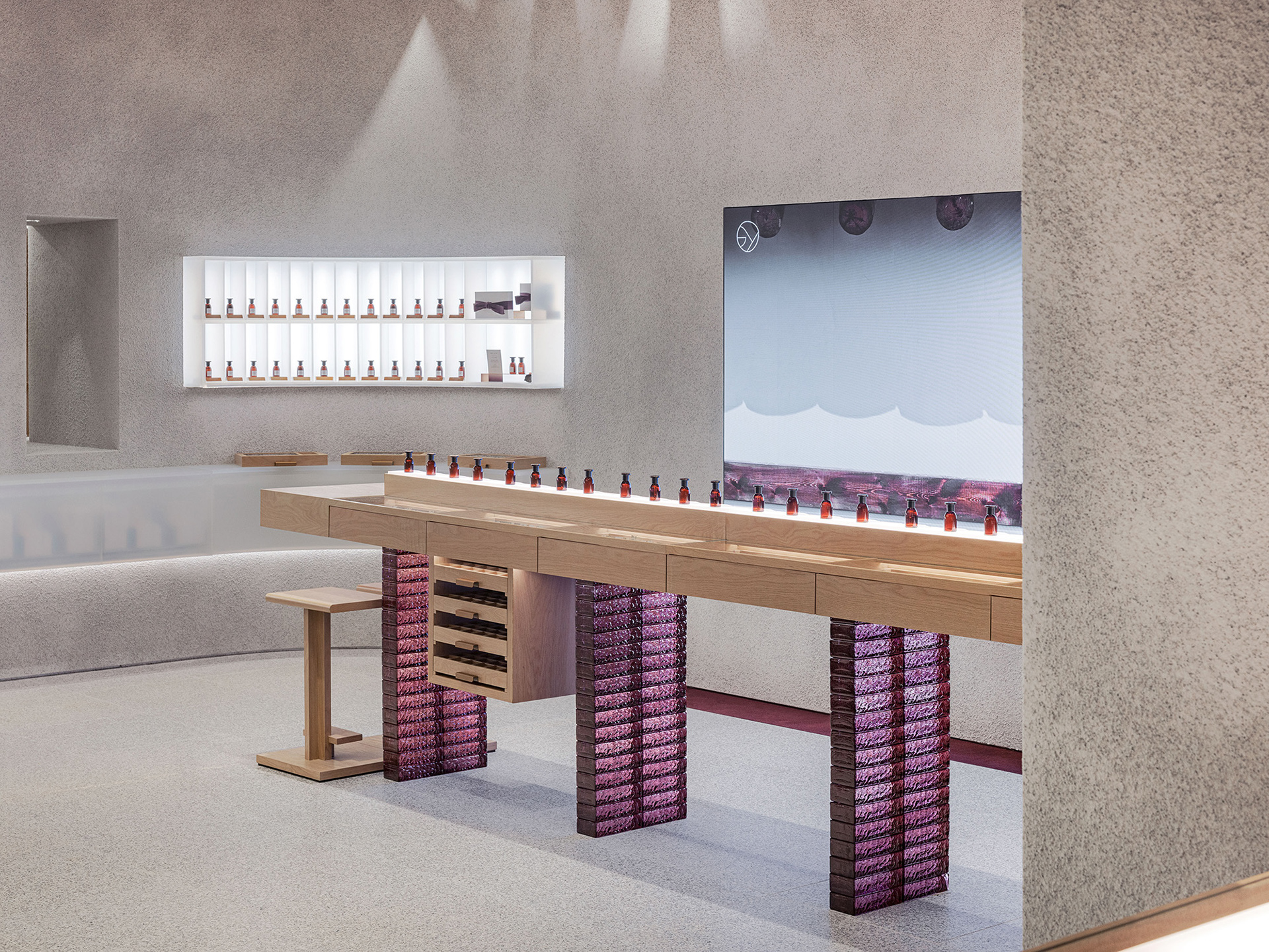 Interior design and creative direction for Shihyo flagship store in Korea