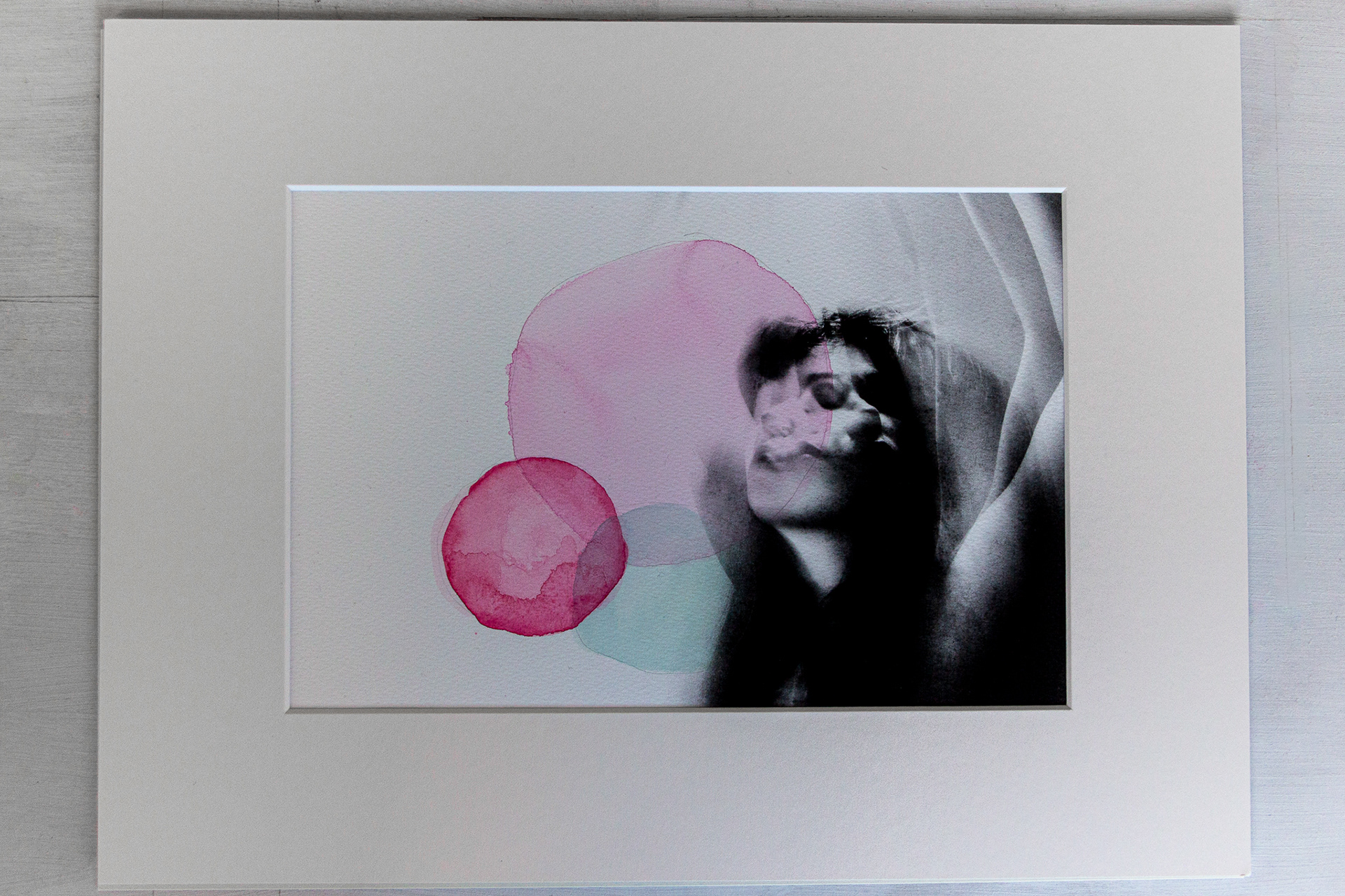 Pink Bubble | Mixed media on Bockingford paper 190gsm, 30x40cm, mounted| £75