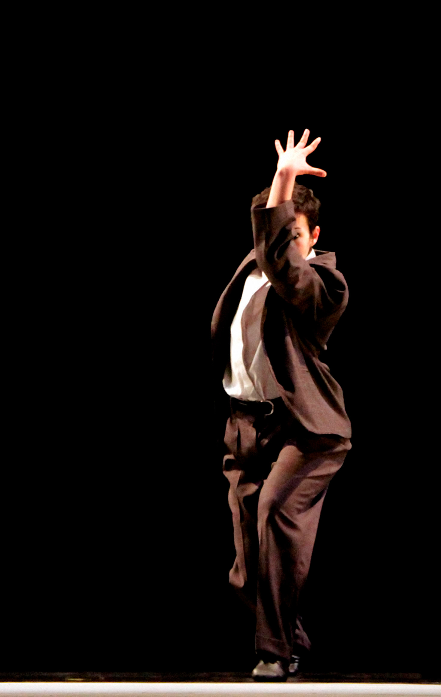 Thrirteen Gestures of a body