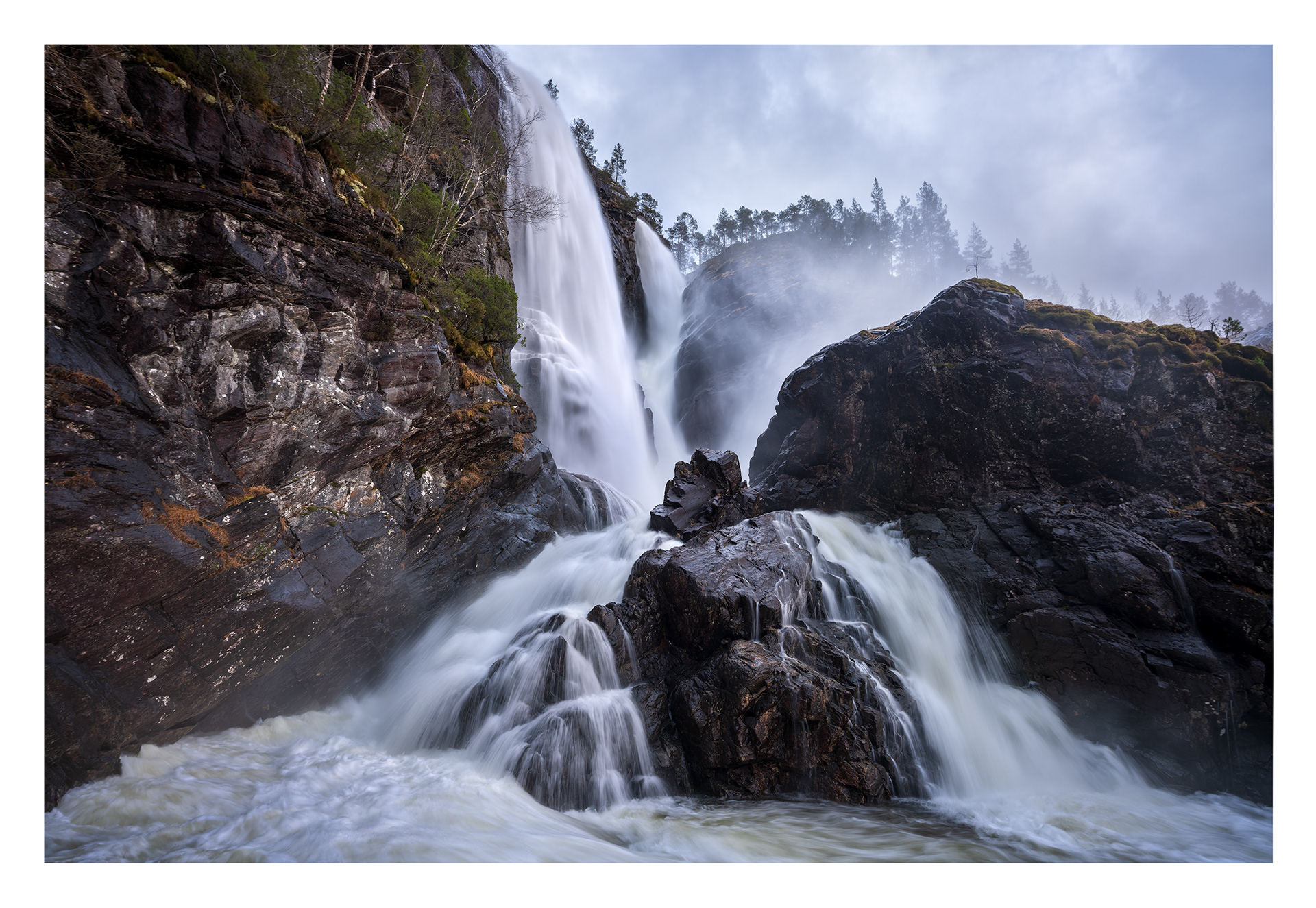 27. Hesjedalsfossen.