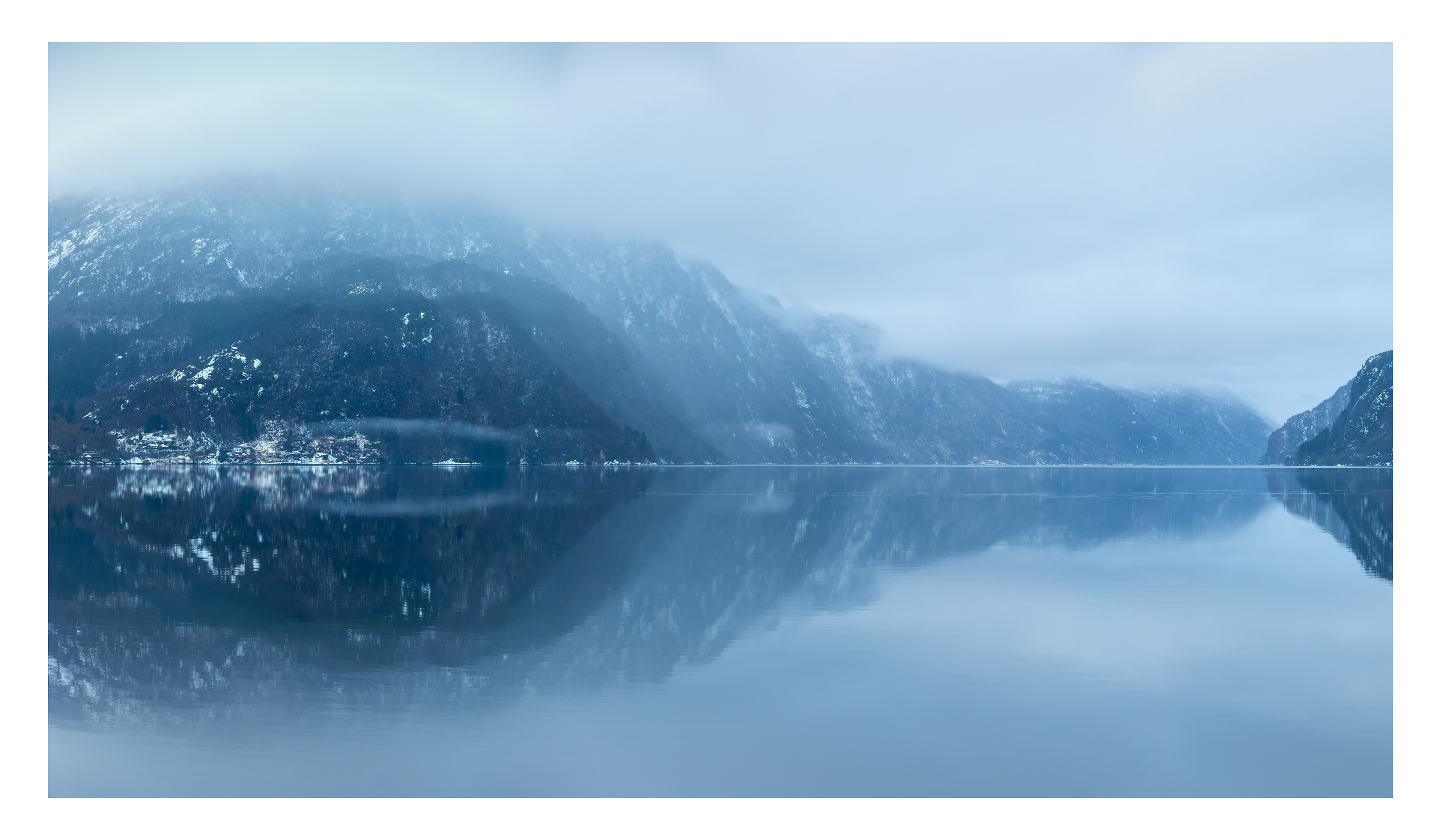 59. Sørfjorden ein vinterdag.