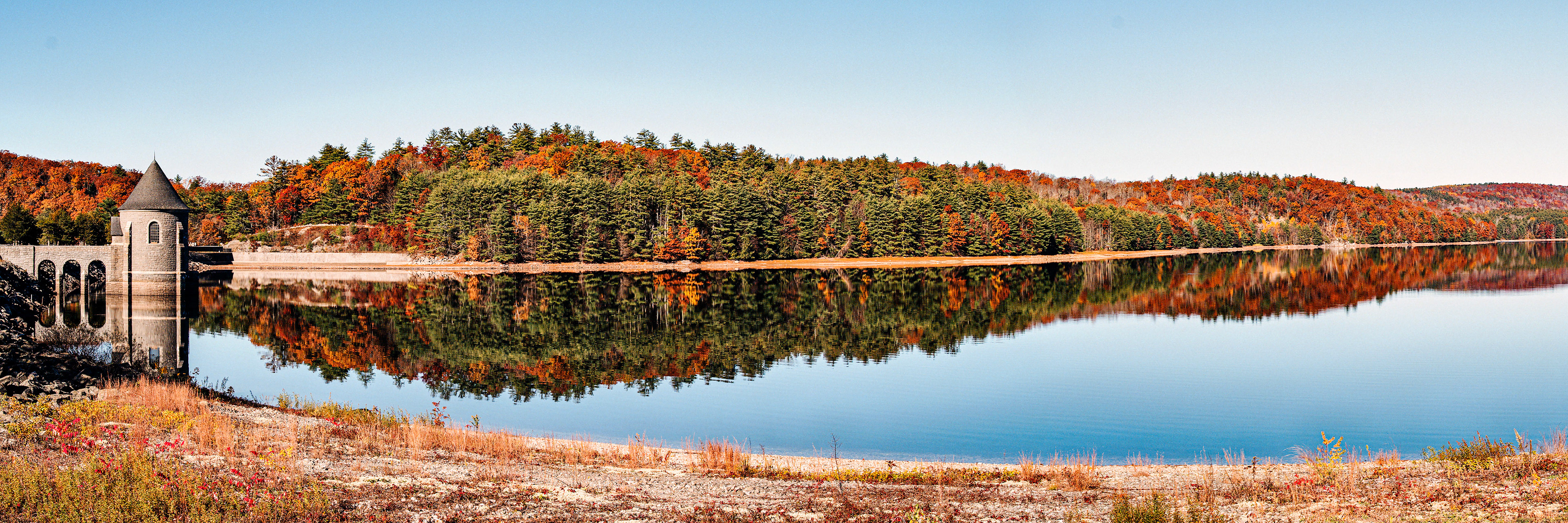 USA | Connecticut | Barkhamsted | 41°54' N 72°57' W