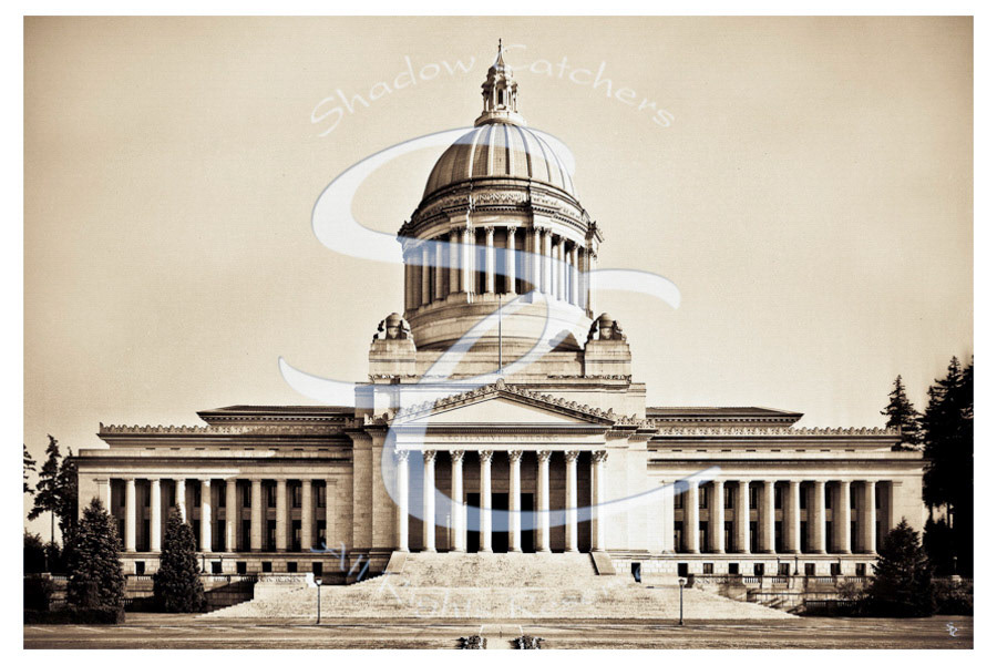 WASHINGTON STATE'S LEGISLATIVE BUILDING, 1950 (SEPIA)