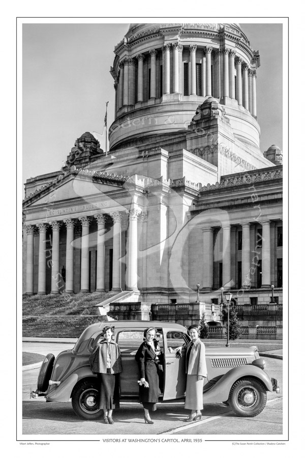 LADIES AT THE CAPITOL IN SEPIA