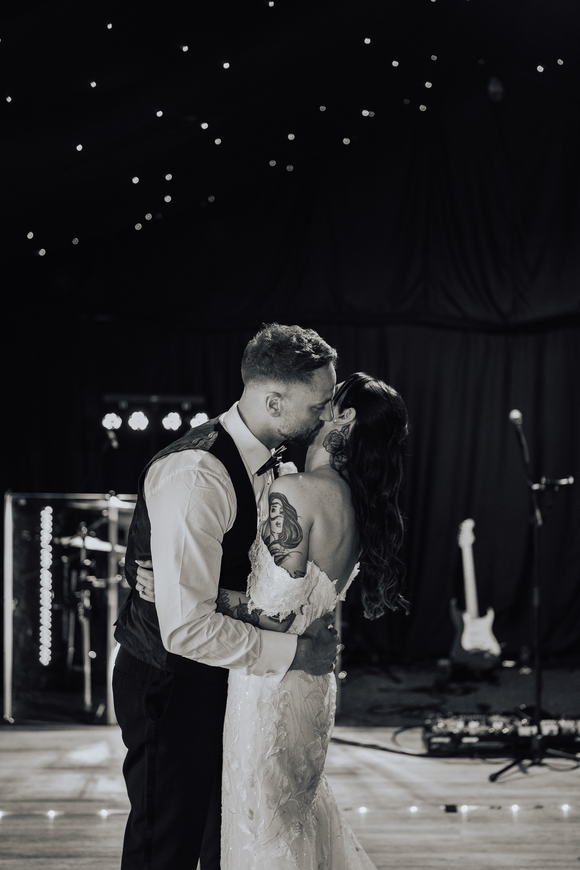 First dance photographer at Ashton Lodge Country House