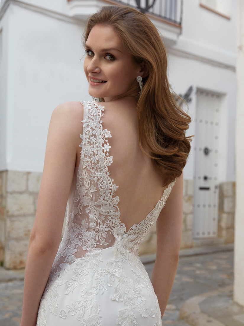 Novia D'Art AROA