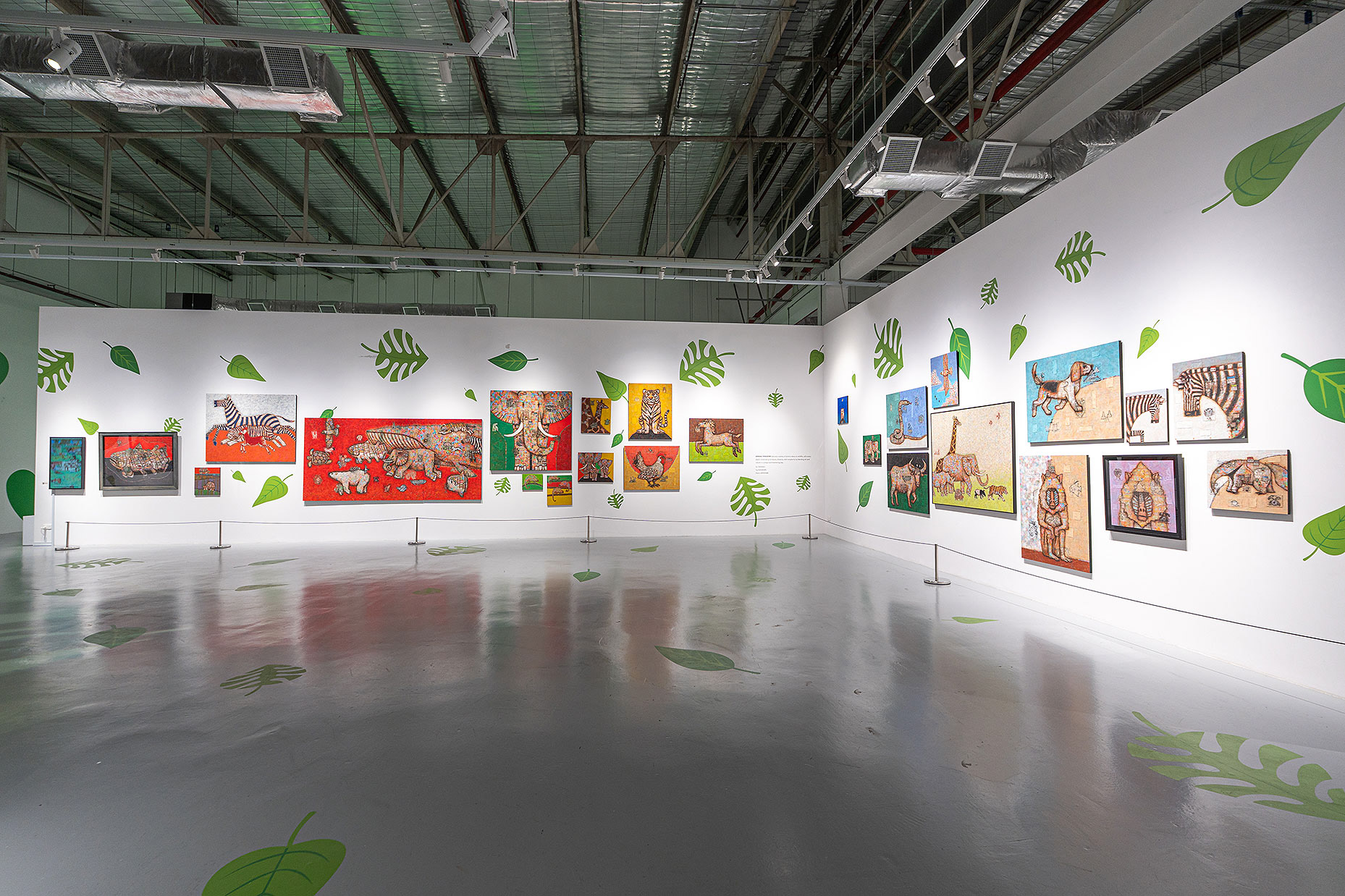 "Animal Kingdom" with works  by Yuji Kanamaru ©金丸悠児 