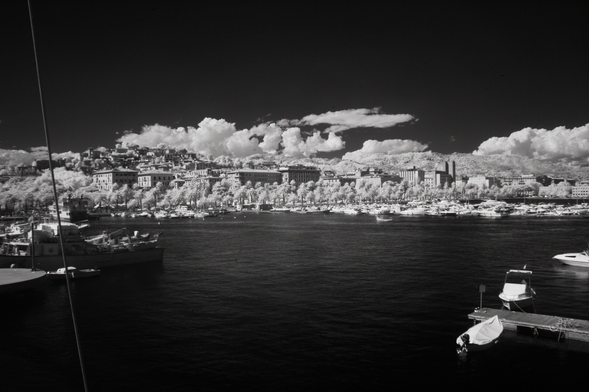 18mm •ƒ/11 • 1/3s • ISO 200