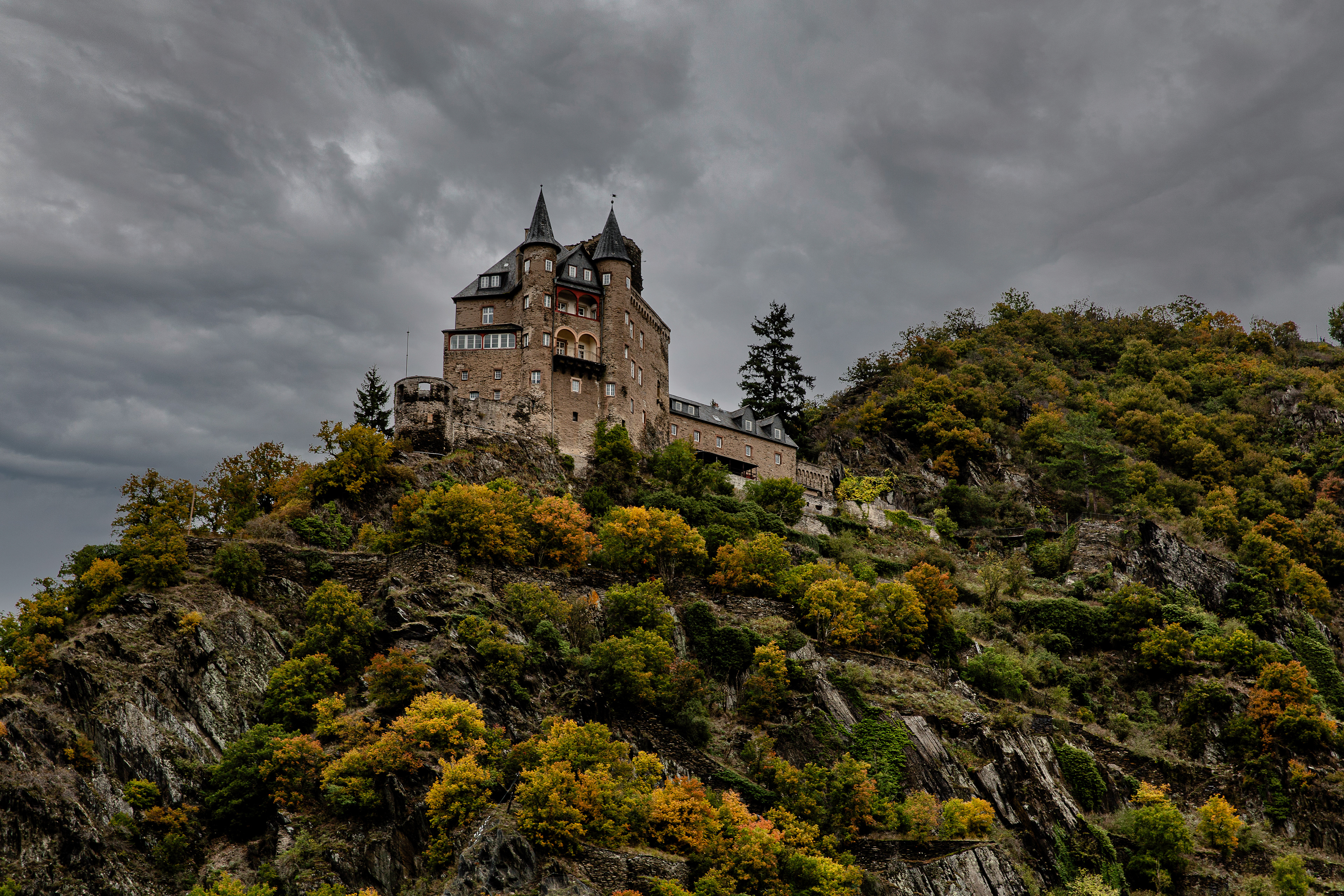 Castle along the Middle Rhine 02