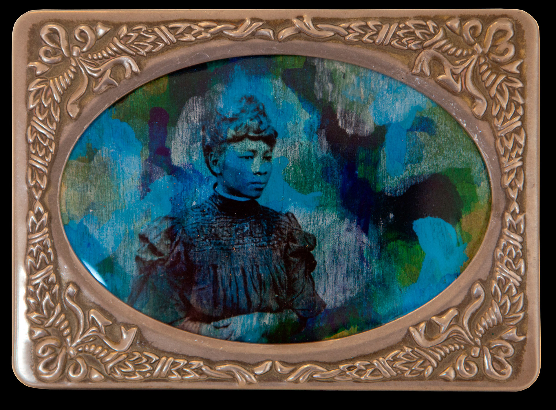 Civilised Hova Woman, Acrylic and resin on board, metal,  10.5cm x 13.5cm, 2018