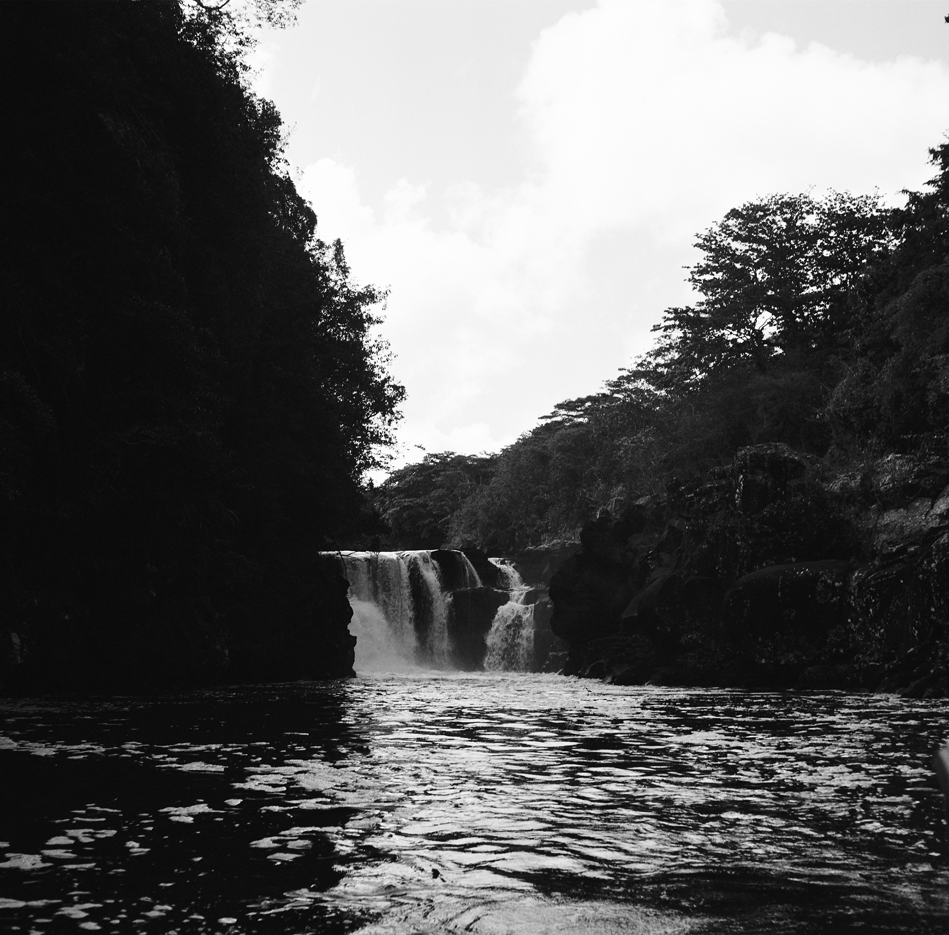 Ile Maurice No.20, Gicleé print, 20 x 20 inches, 2009