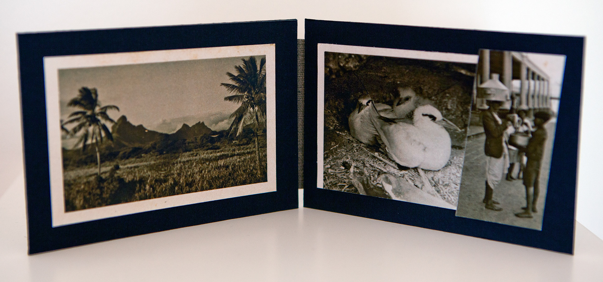 Faire Doa 2, Archival print, Card, Linen, 10.5cm x  20.5cm, 2018