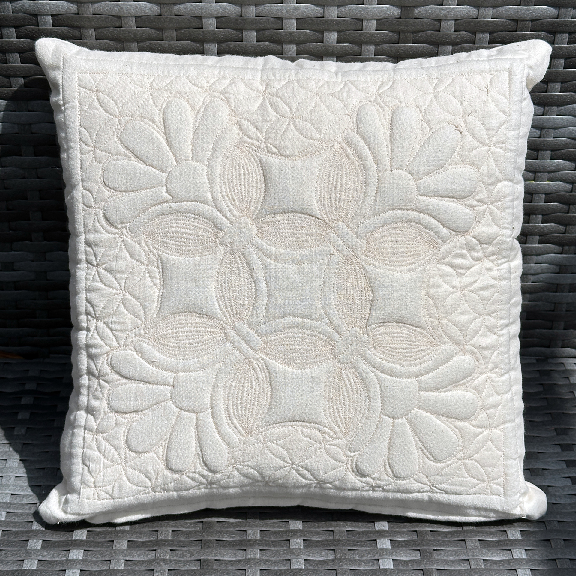 Trapunto workshop cushion cover sample