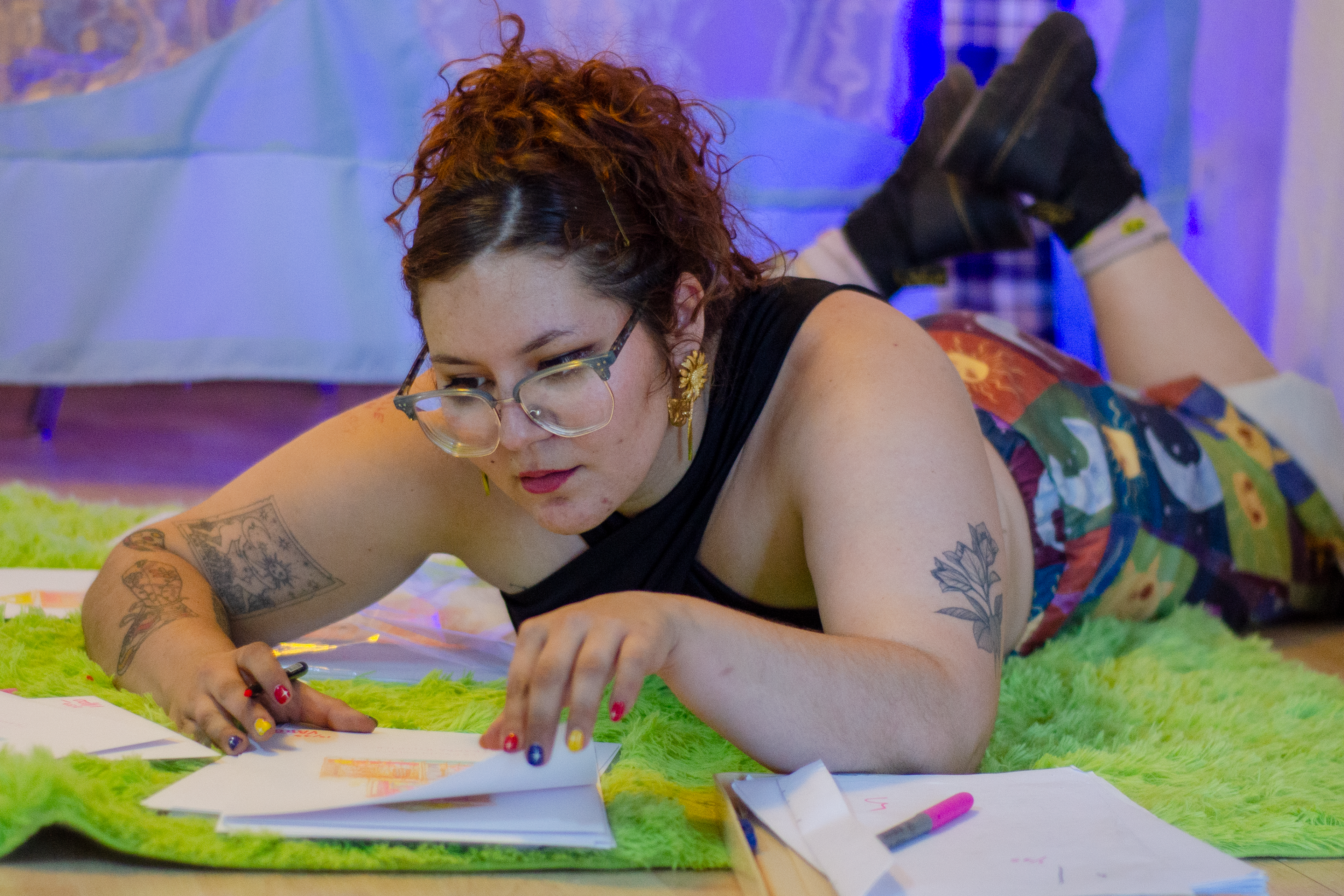Firmado por la artista