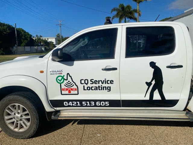 CQ Service Locating Vehicle Signage