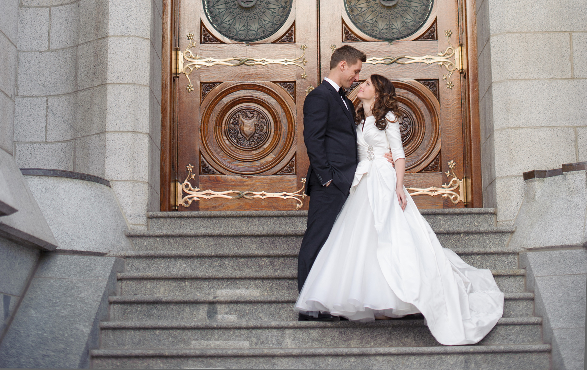 Jenn something sophisticated with some tulle. Photo credit: Heather Nan Photography