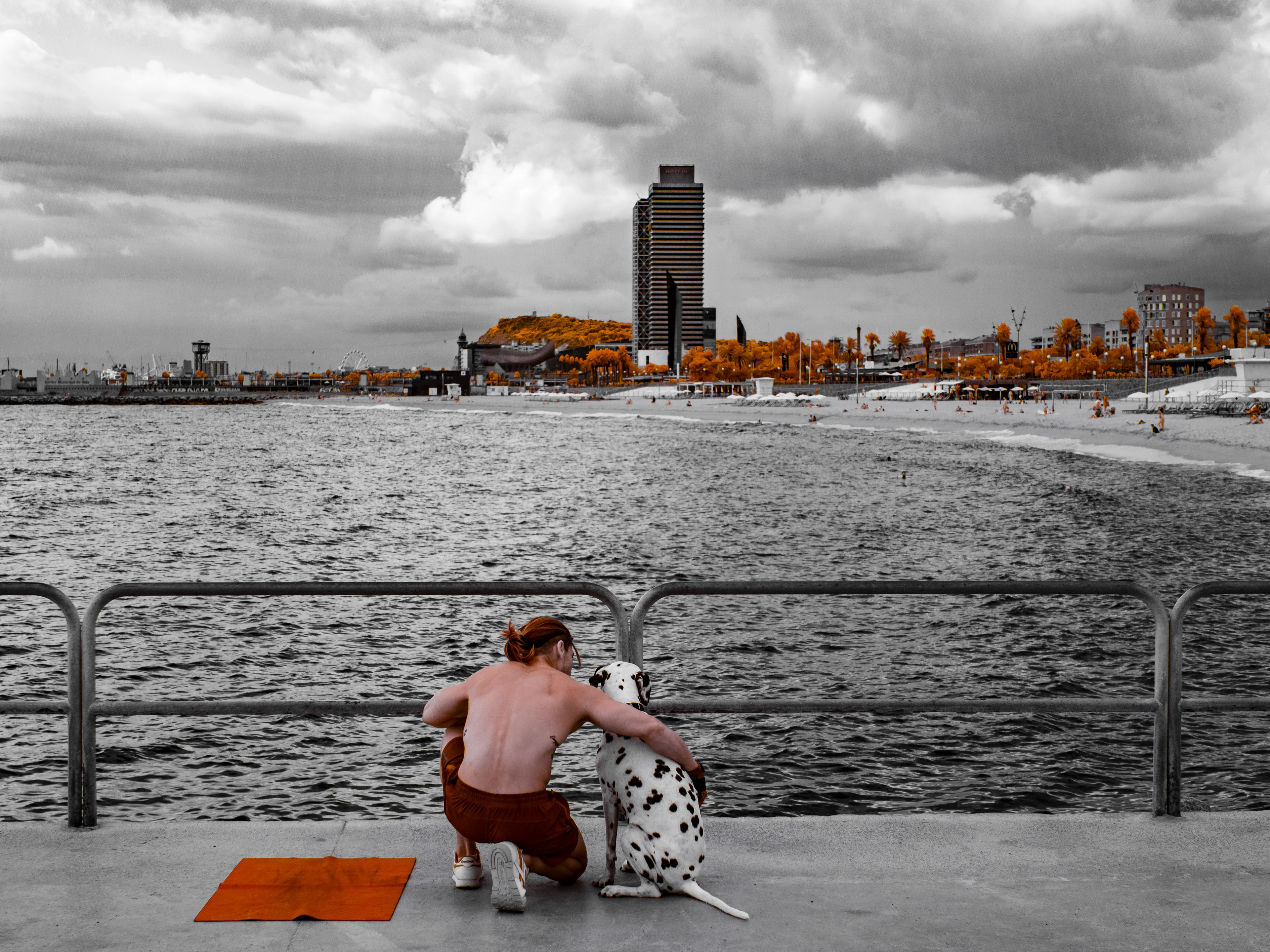 Barcelona. 590nm infrared.