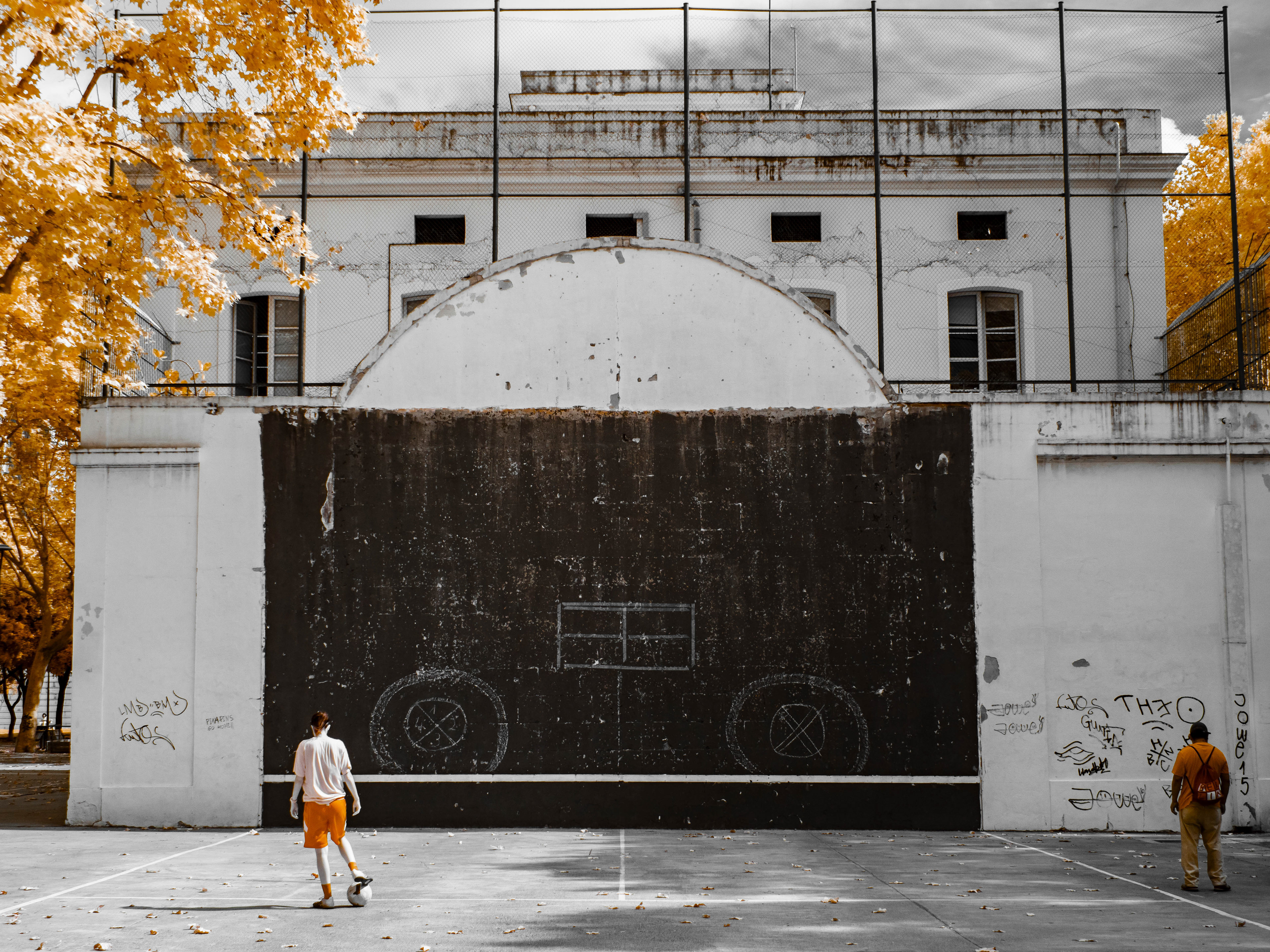 Barcelona. 590nm infrared.