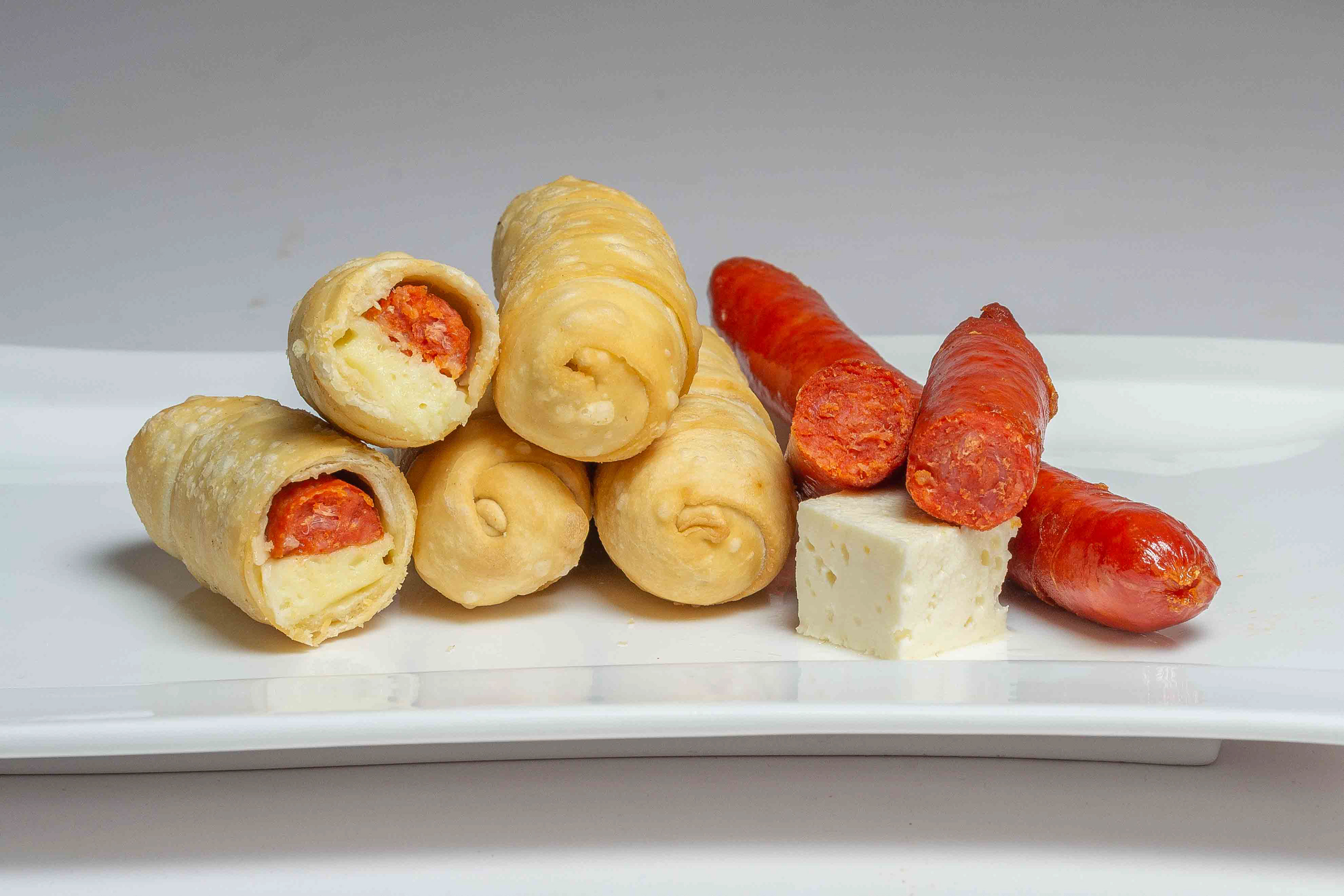 Tequeños de queso & chistorra