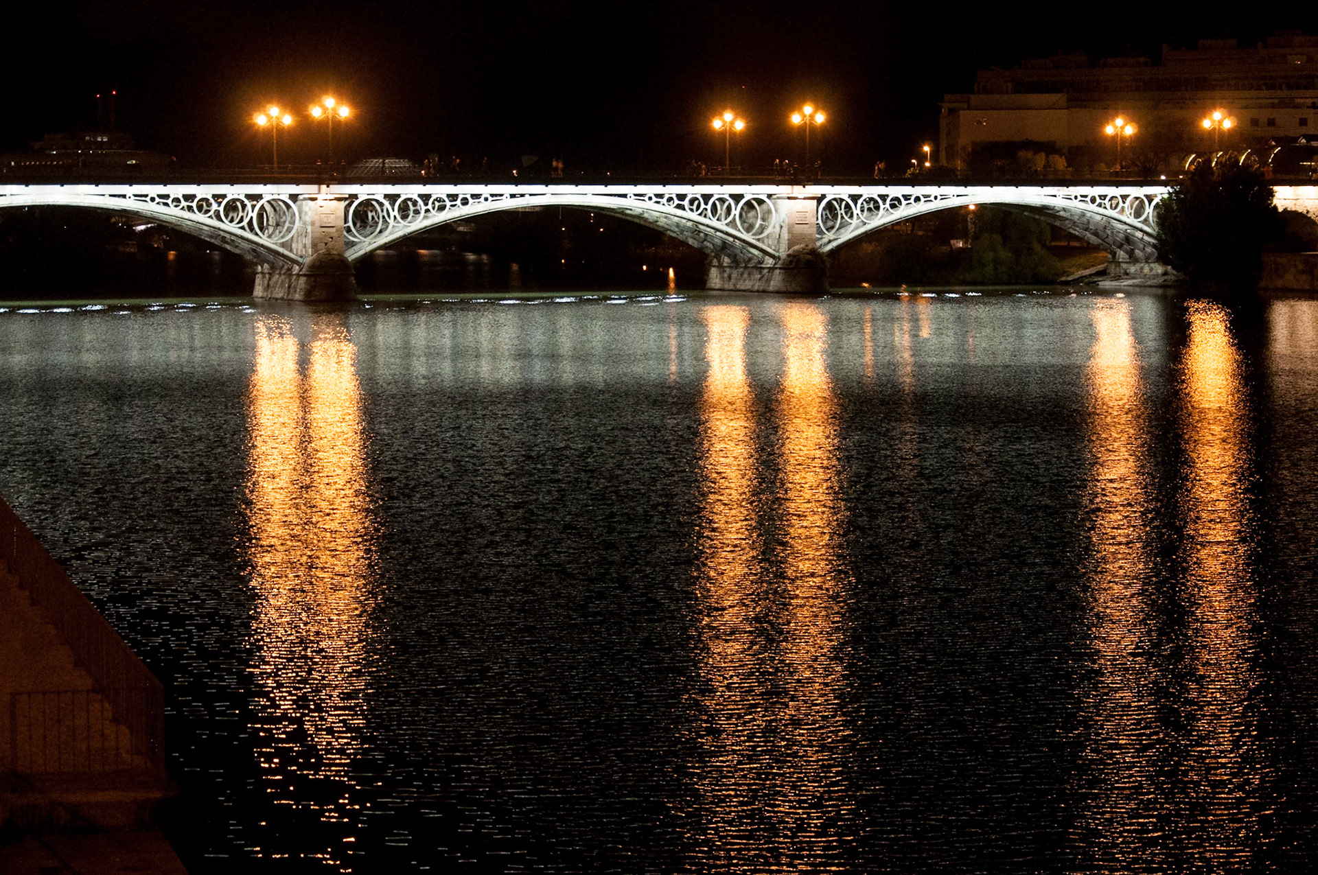 Sevilla at night