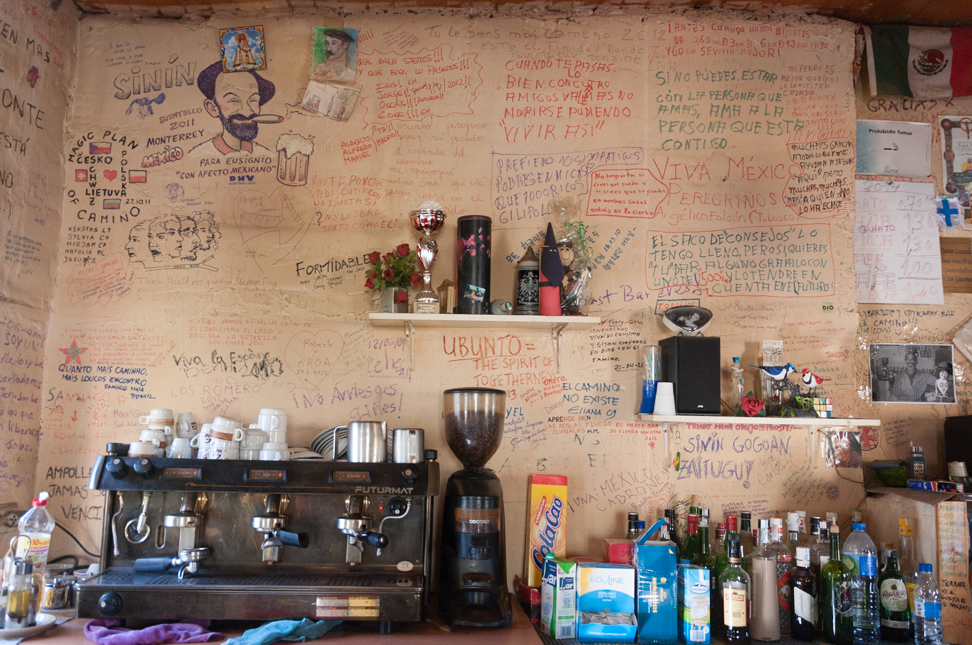 Elvis bar
