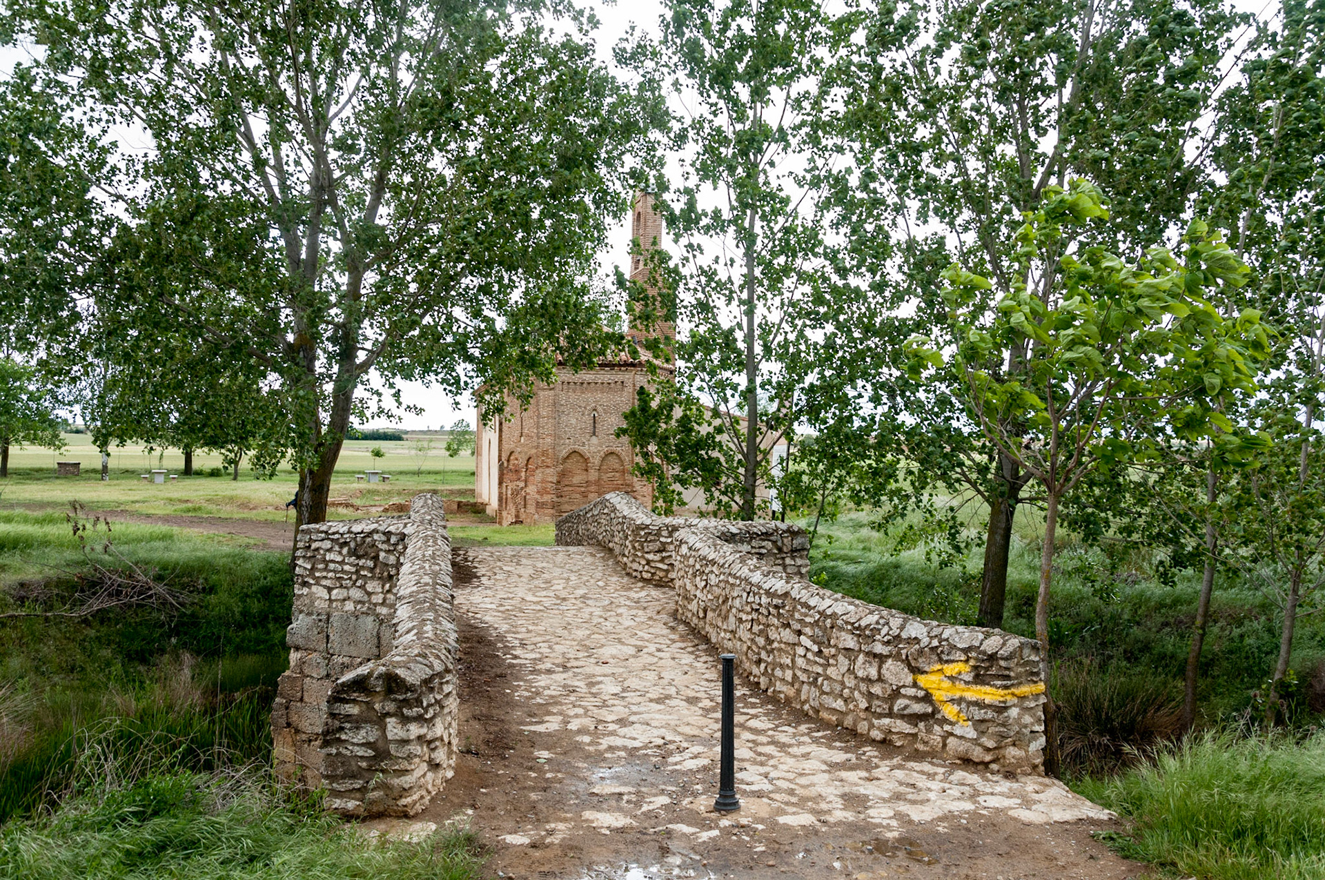 Ermita de la Virgin del Puente