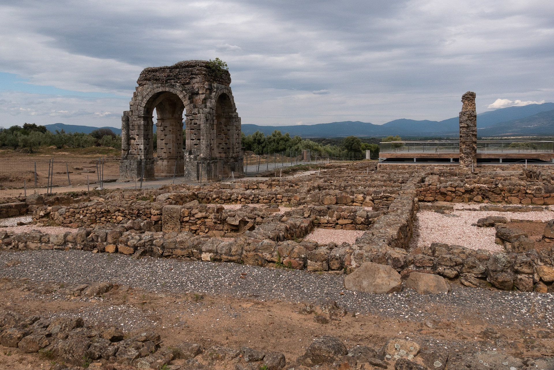 Arco de Caparra